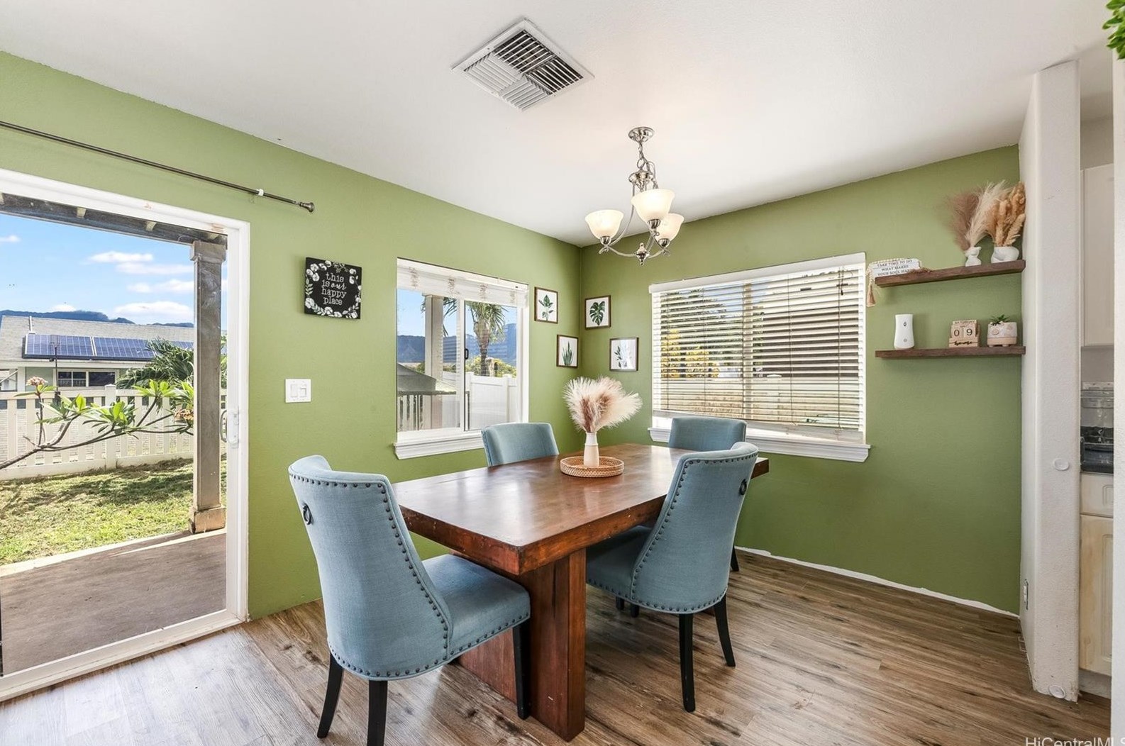 87-2057 Pakeke St, Nanakuli, HI 96792-3447