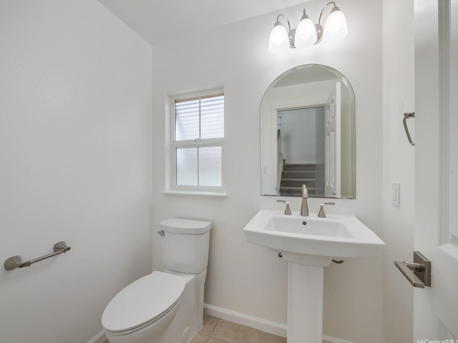 91-1823 Waiaama St, Ewa Beach HI  exterior