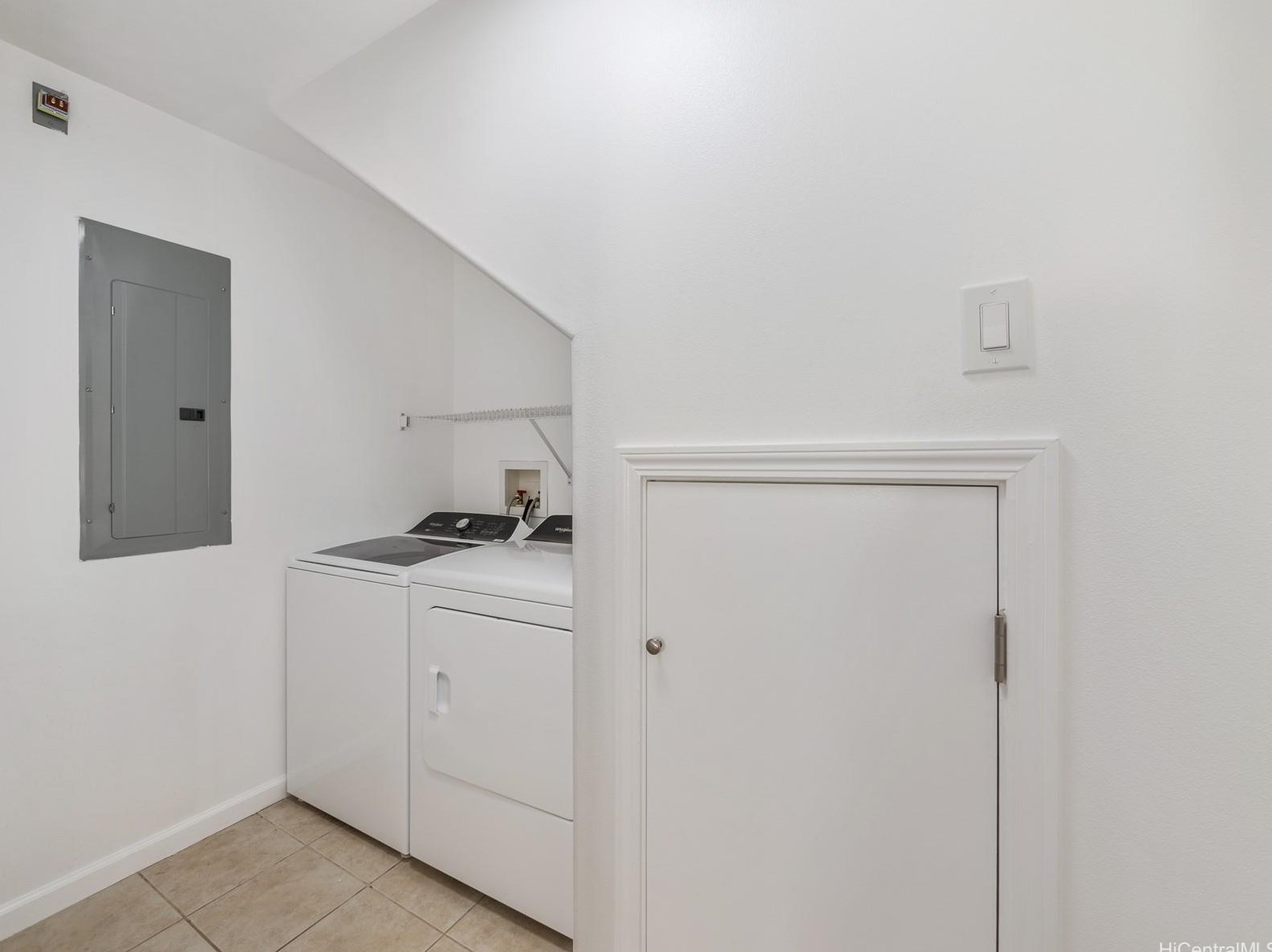 91-1823 Waiaama St, Ewa Beach HI  exterior