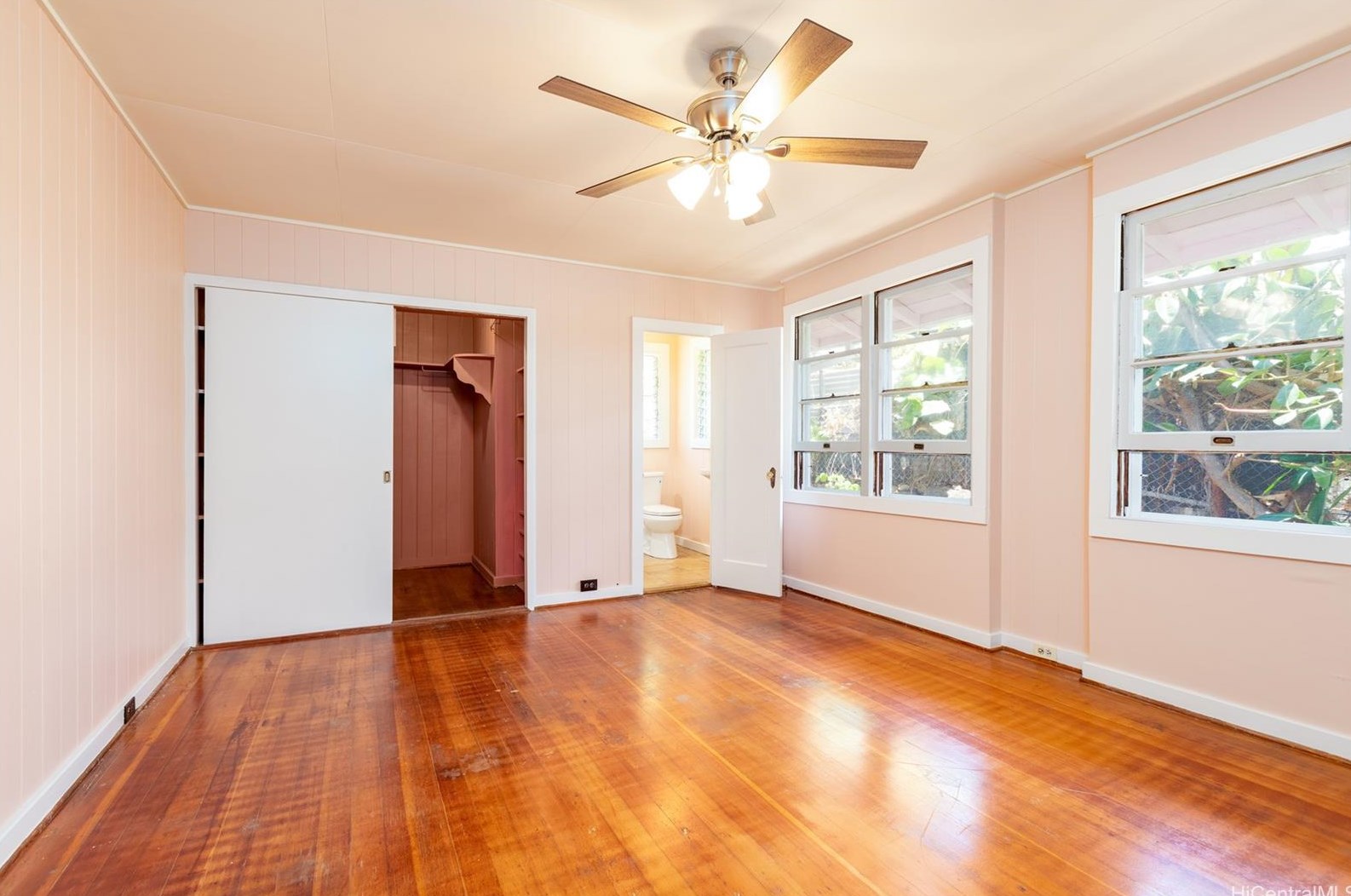 3726 Anuhea St, Honolulu HI  96816-3802 exterior