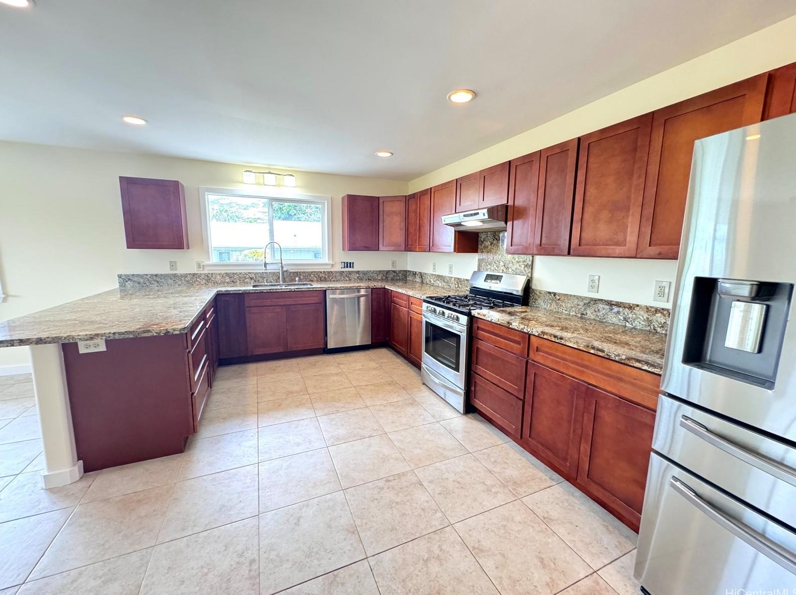 15-2779 Alamihi St, Pahoa, HI 96778-9621