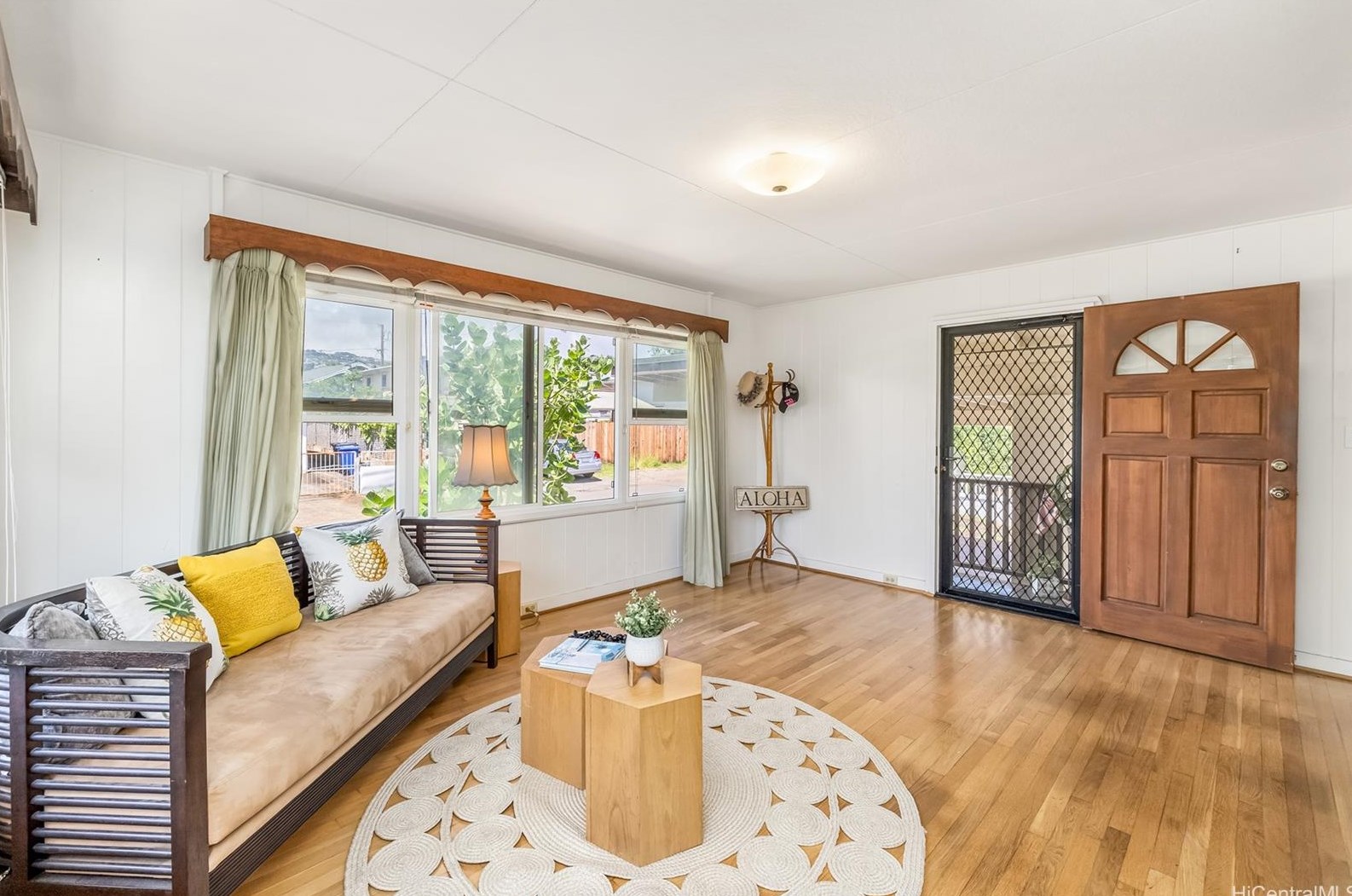 3155 Lincoln Ave, Honolulu, HI 96816-1459