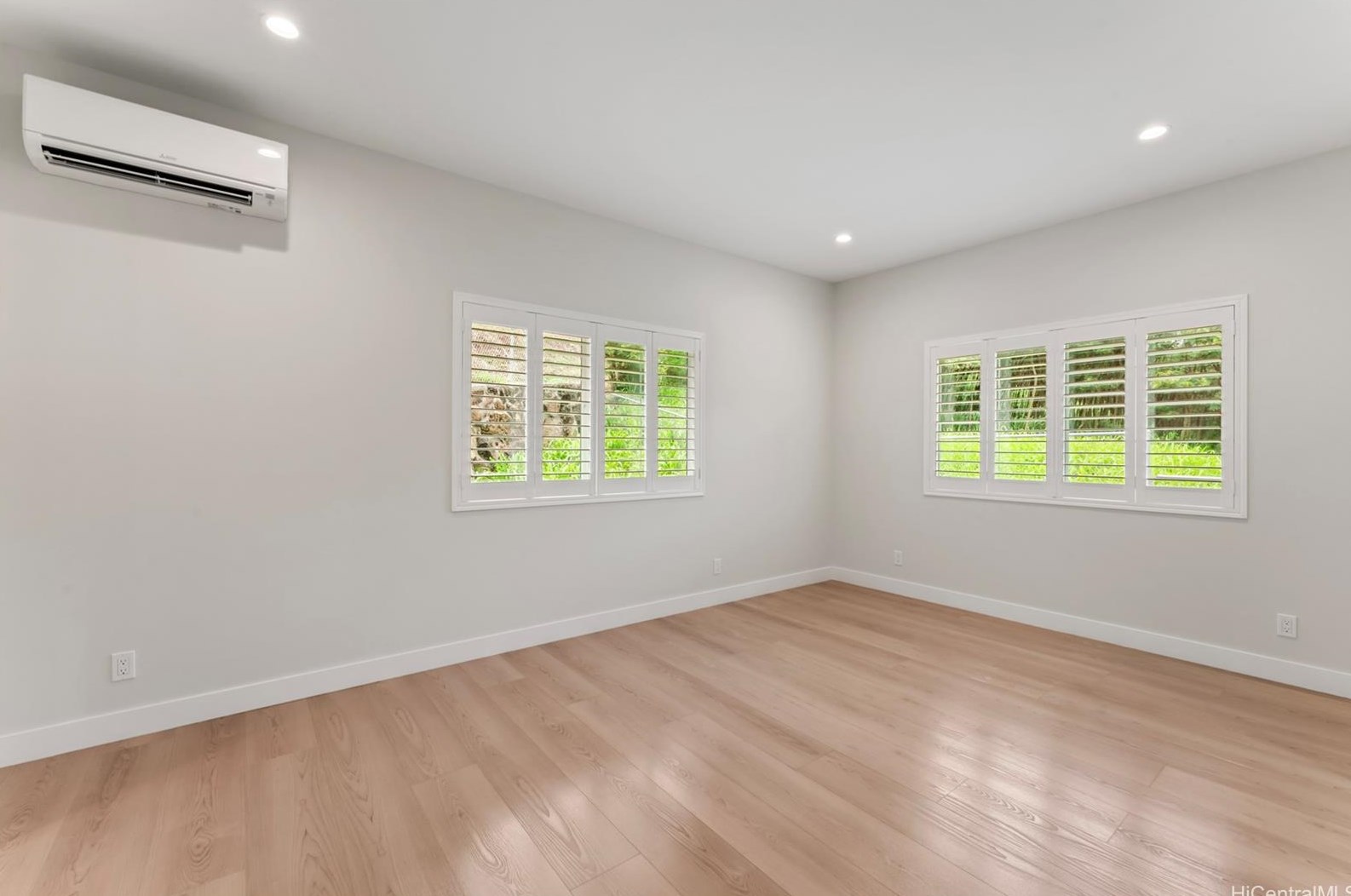 2345 Kipona Pl, Honolulu HI 96816-3412 exterior