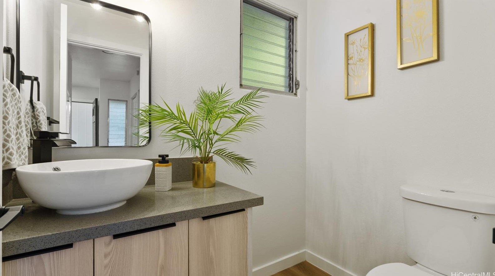 1791 Paailuna Way, Pearl City HI  exterior