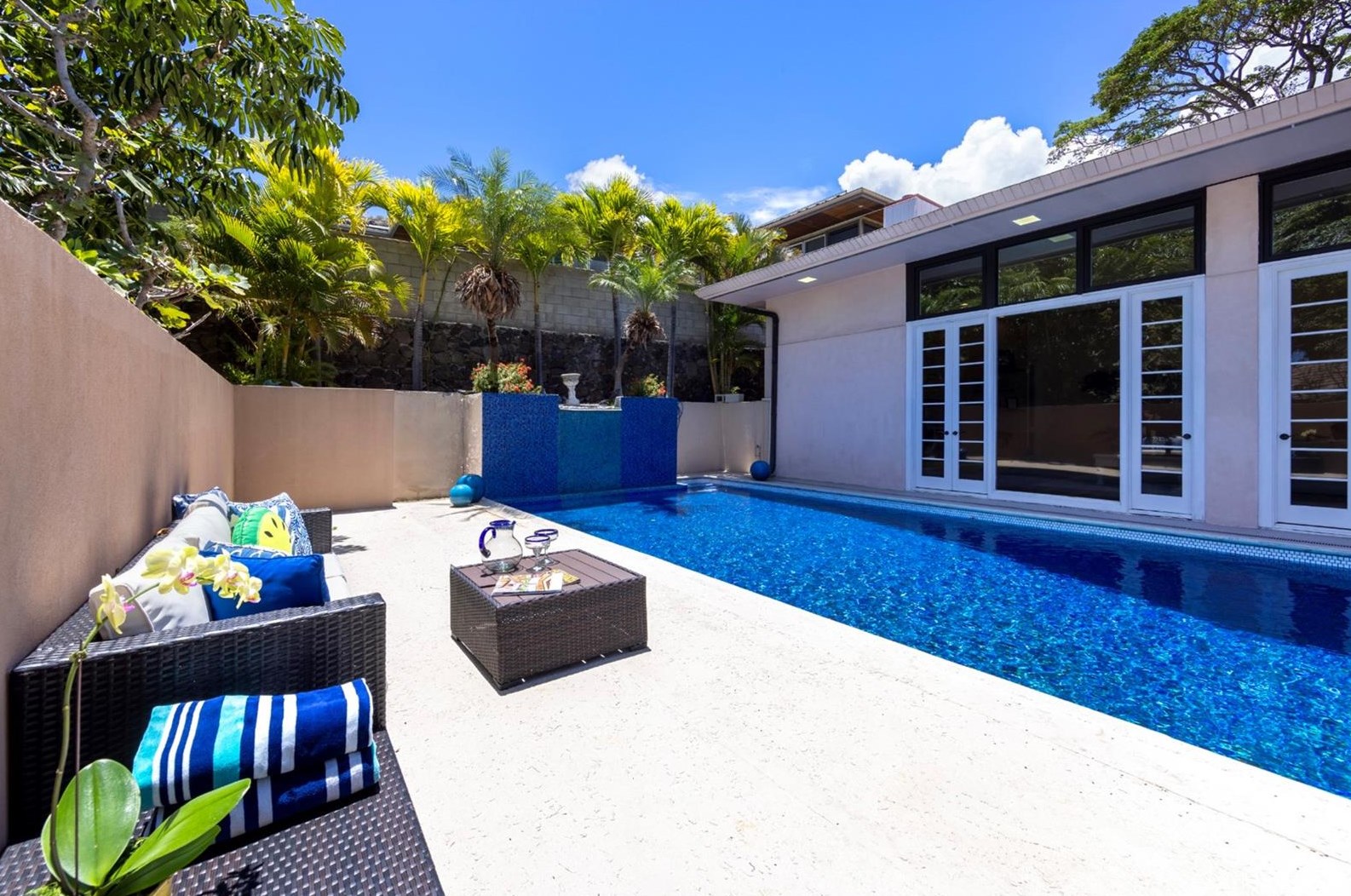 3994 Kaualio Pl, Honolulu HI  96816-4404 exterior