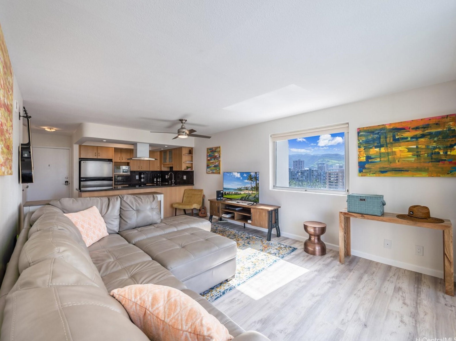 400 Hobron Ln #1215, Honolulu, HI 96815