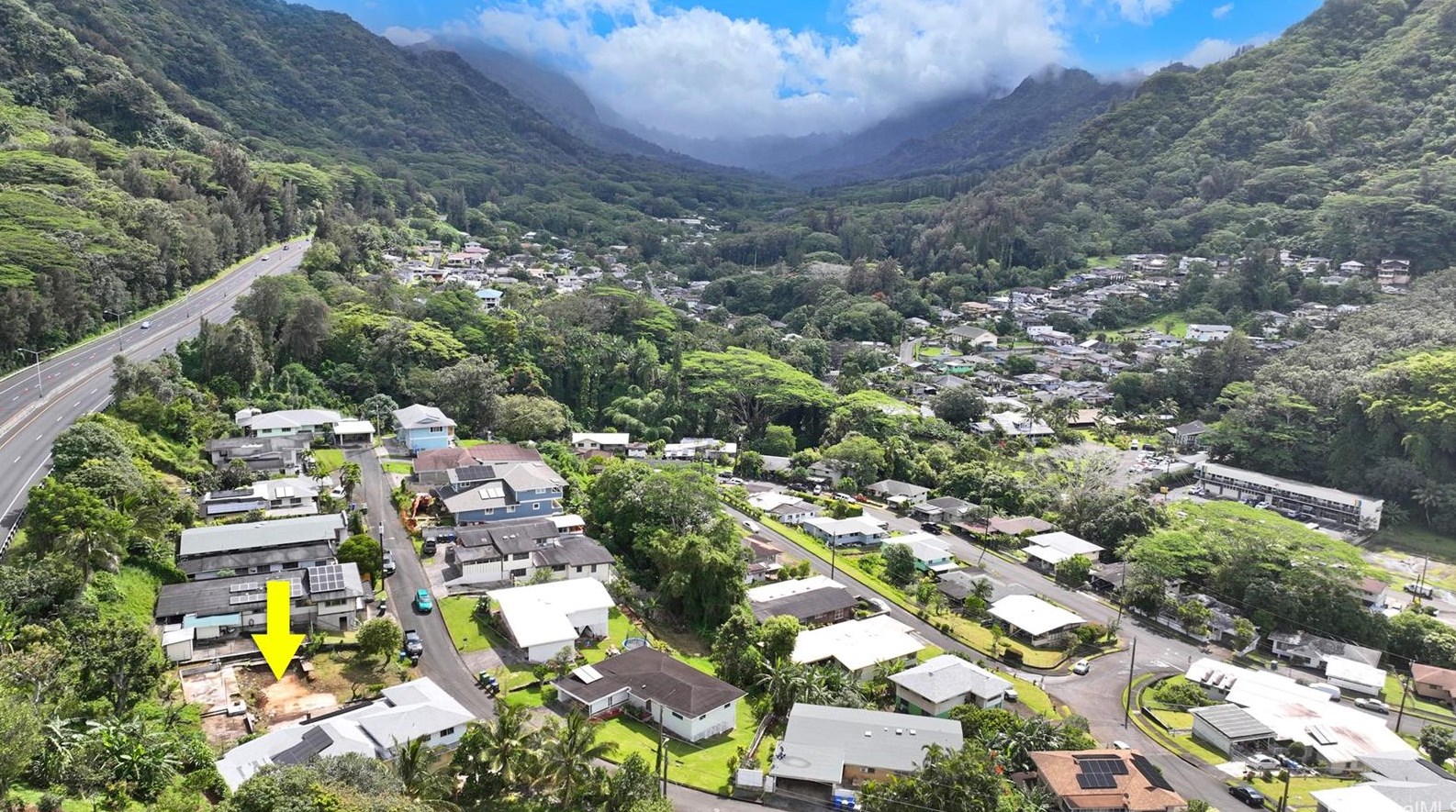 3052 Holua Pl, Honolulu, HI 96819