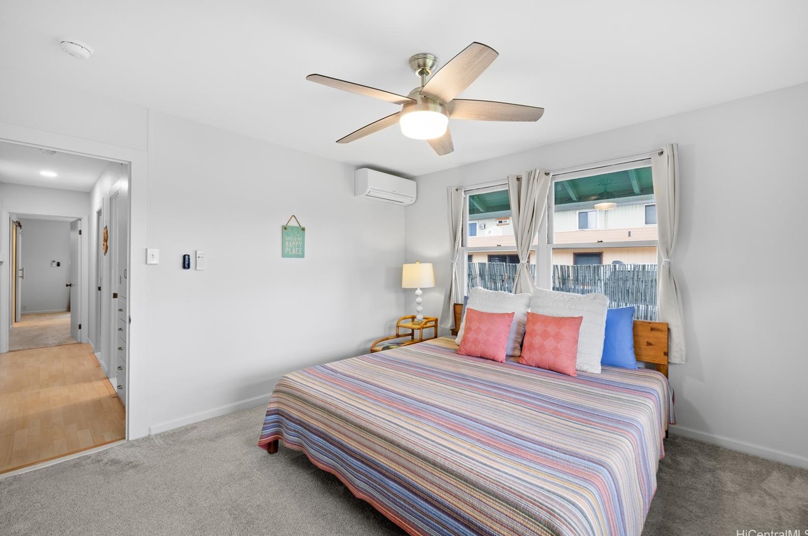 547 Oneawa St, Kailua HI  96734-2231 exterior