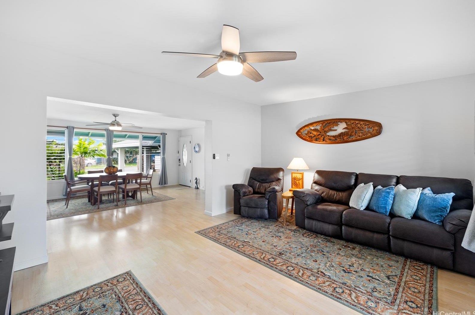 547 Oneawa St, Kailua HI  96734-2231 exterior