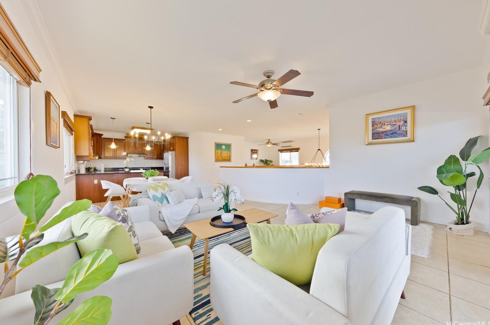 838 22nd Ave, Honolulu HI  96816-4522 exterior