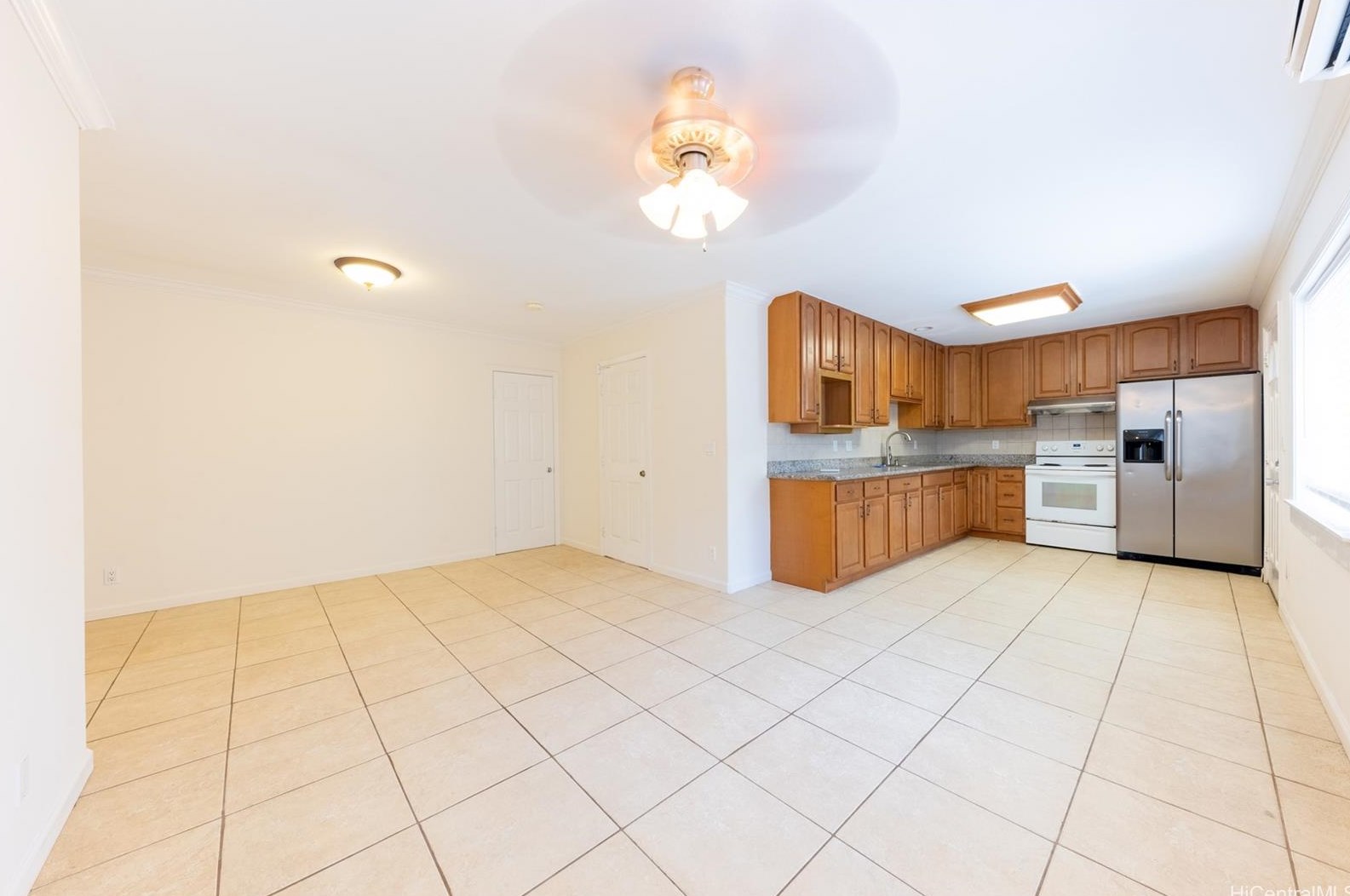 838 22nd Ave, Honolulu HI  96816-4522 exterior