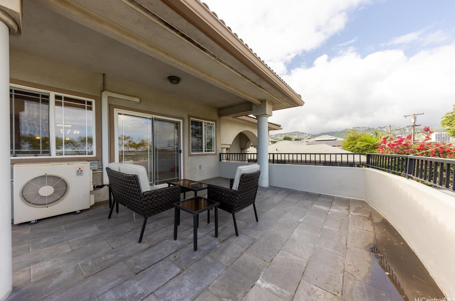 838 22nd Ave, Honolulu HI  96816-4522 exterior