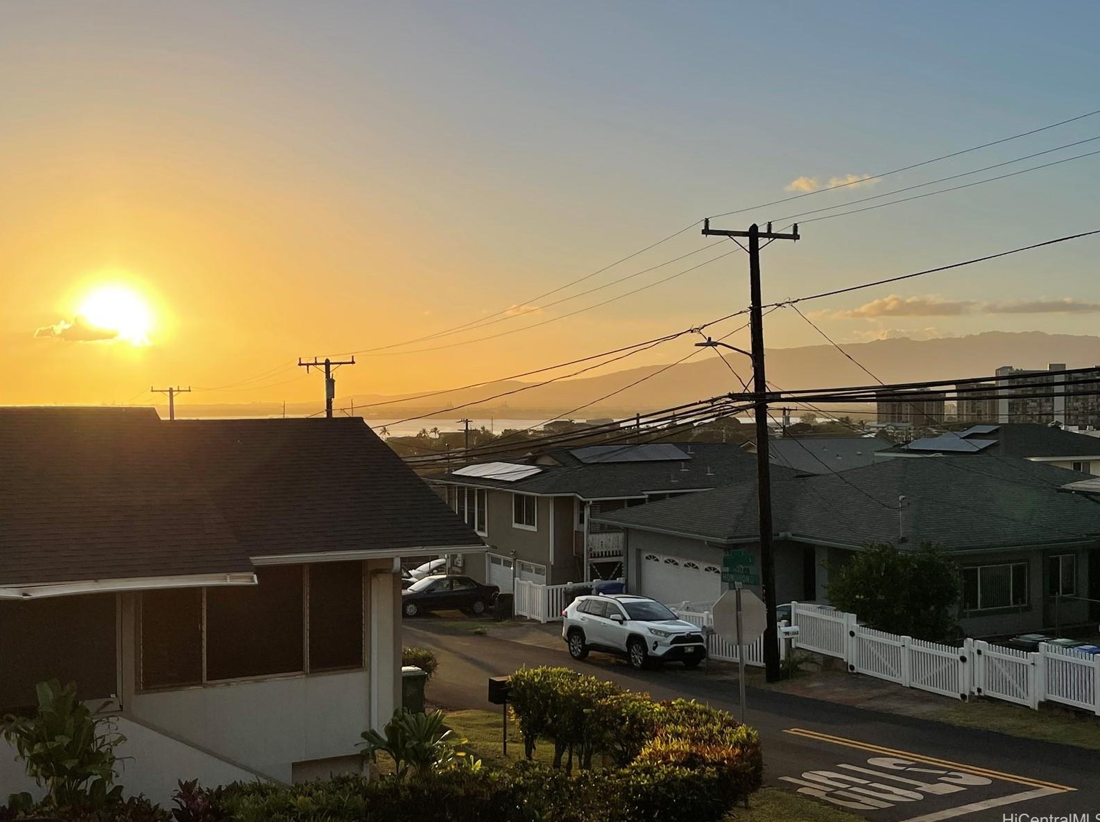 99-403 Honohono St, Aiea, HI 96701
