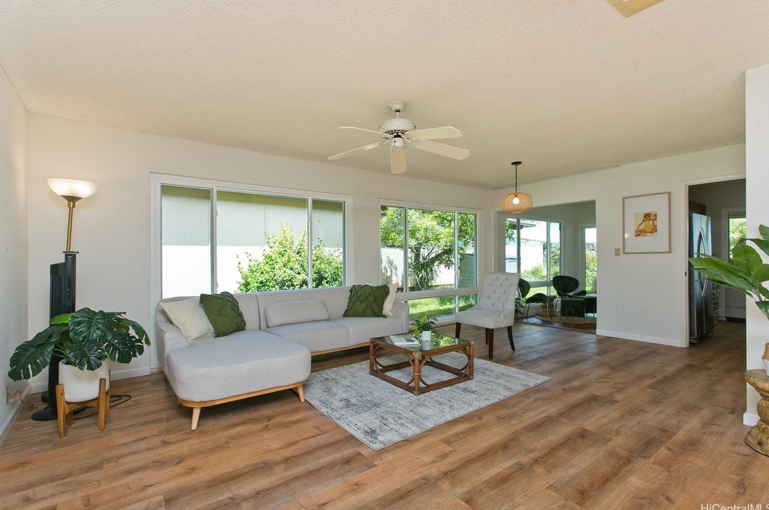 94-1051 Poe Pl, Waipahu, HI 96797