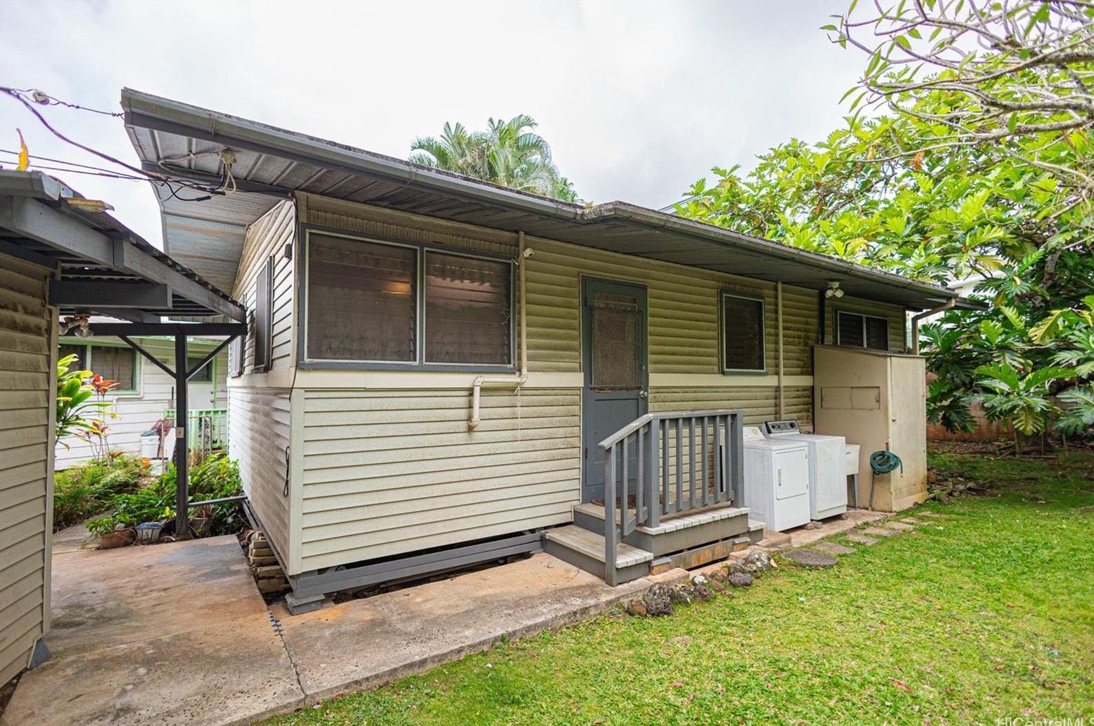 45-850 Anoi Rd #15, Kaneohe, HI 96744