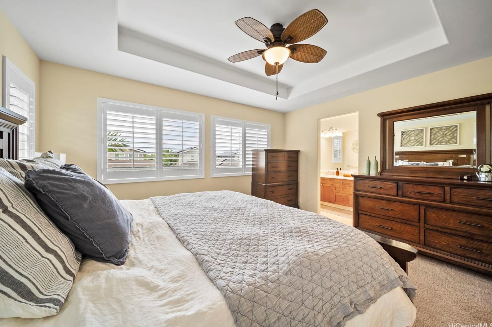 91-1286 Kaileolea Dr, Ewa Beach HI  96706-5033 exterior