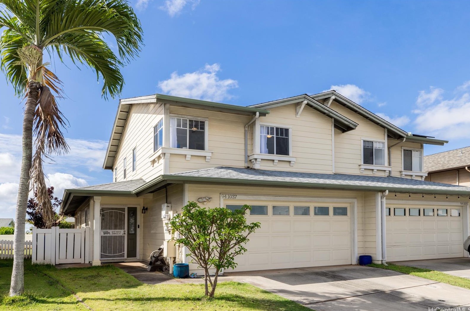 94-1037 Pumaia Pl, Waipahu, HI 96797