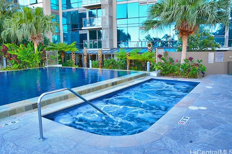 1200 Queen Emma St, Honolulu HI  96813-6300 exterior