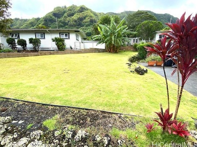3530 Nipo St, Honolulu, HI 96822-1141