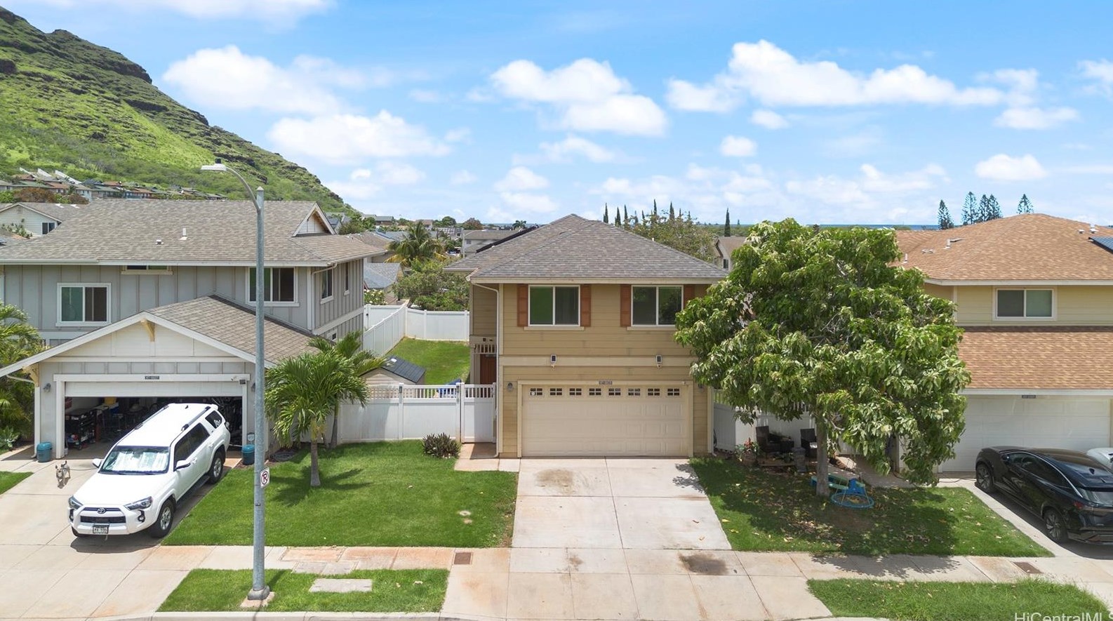 87-1823 Mokila St, Nanakuli, HI 96792