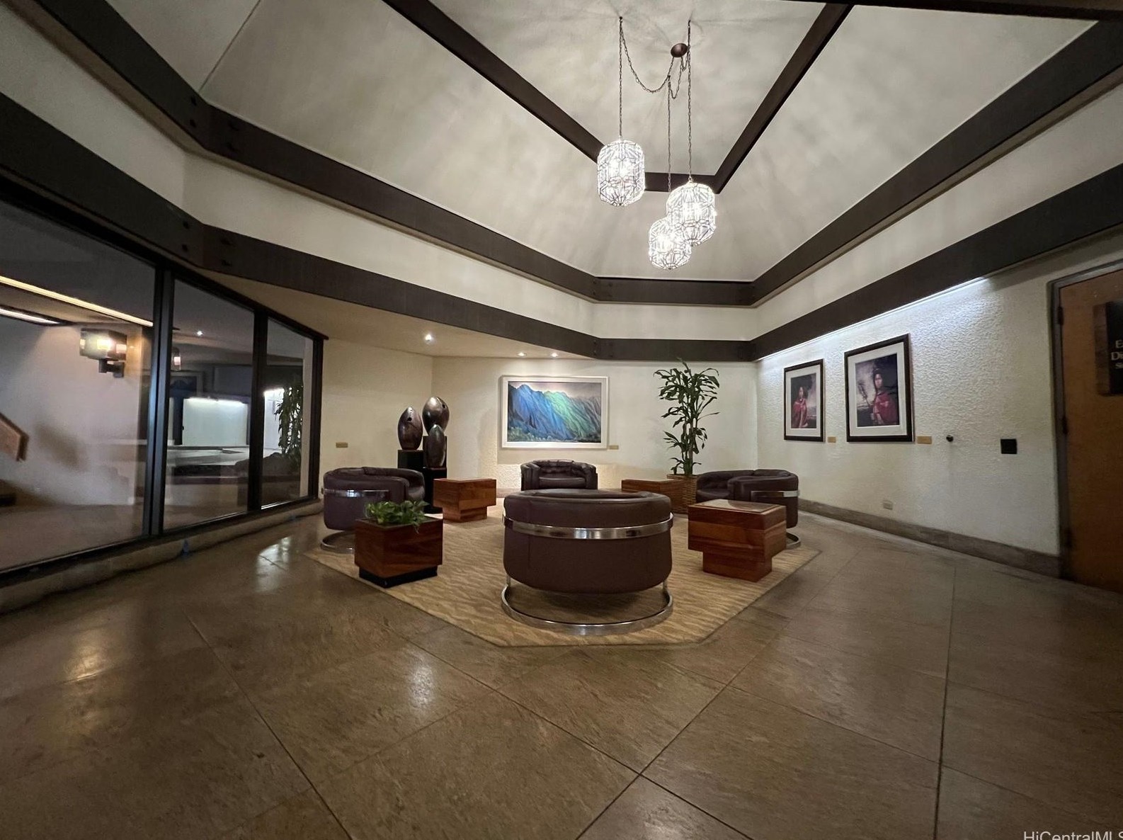 1778 Ala Moana Blvd, Honolulu HI  96815-1658 exterior