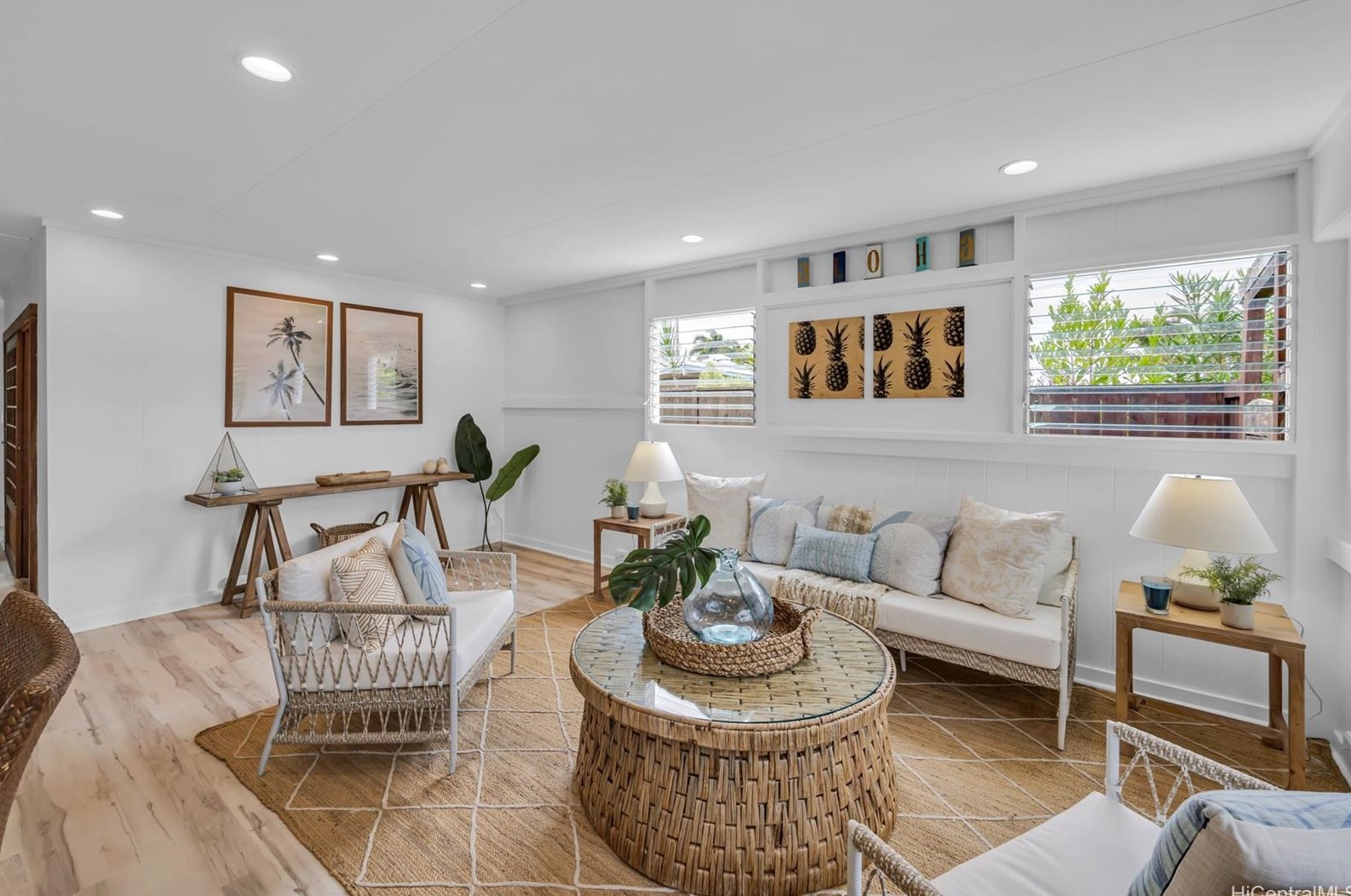 1510 Ulupii St, Kailua, HI 96734-4440