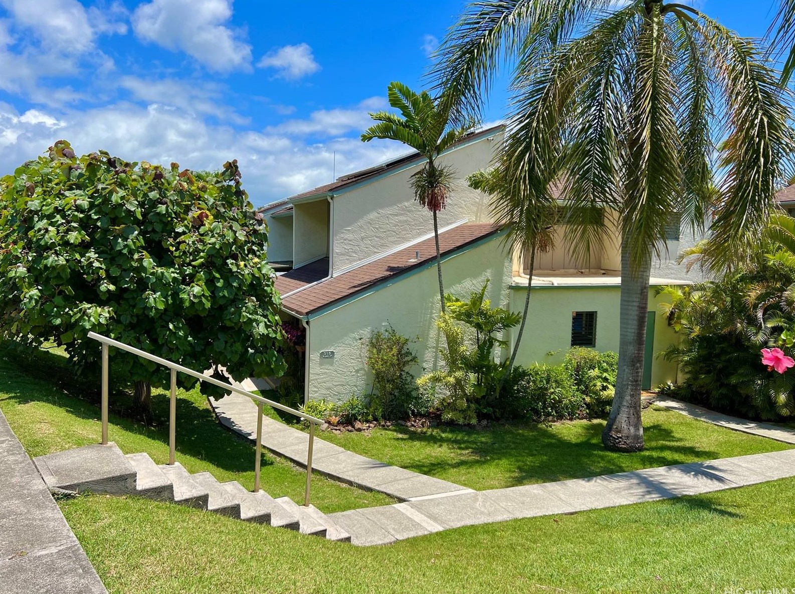 318 Kuau St #1, Kailua, HI 96734