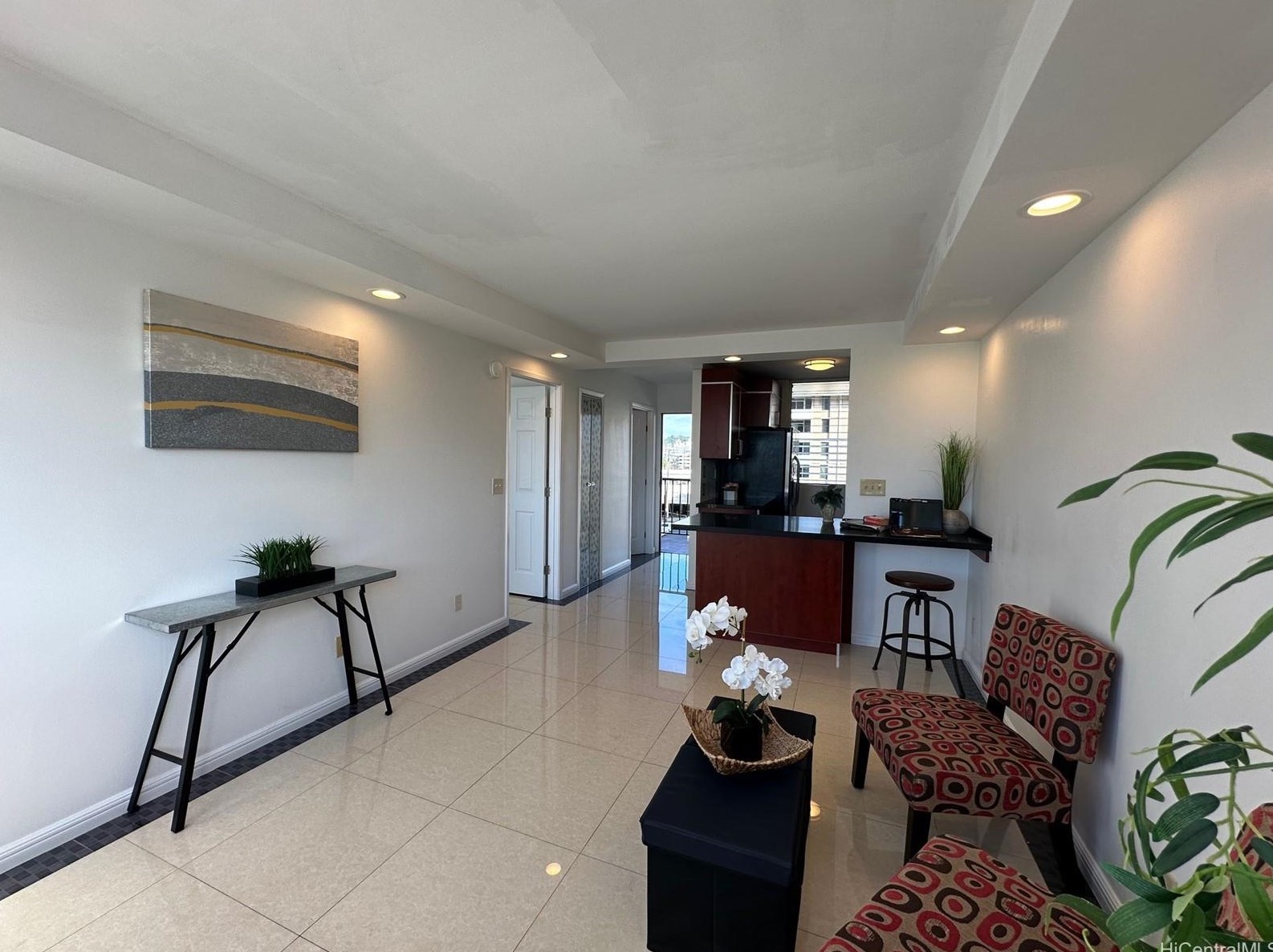 1025 Kalo Pl #503, Honolulu, HI 96826