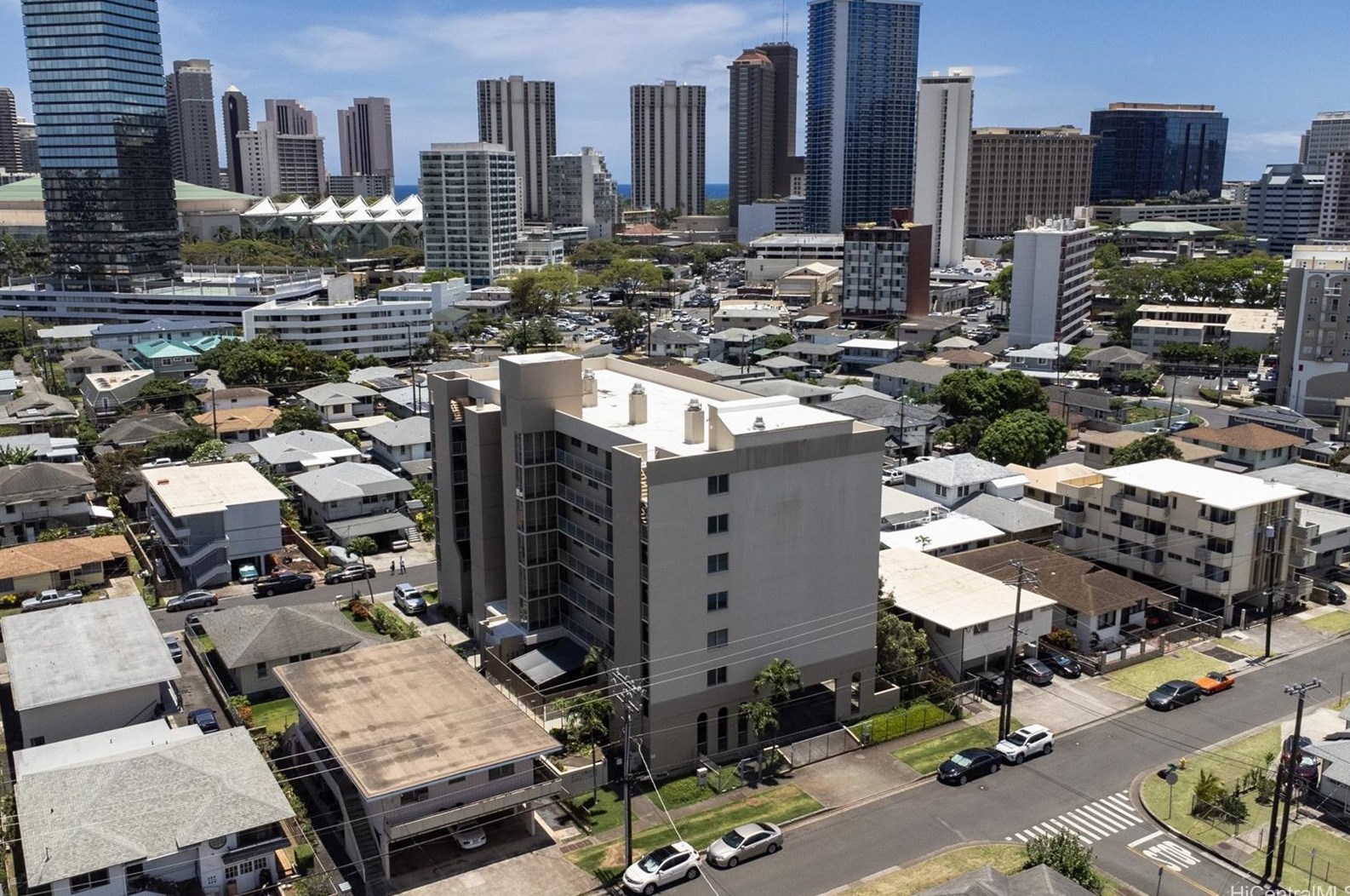1717 Citron St #710, Honolulu, HI 96826