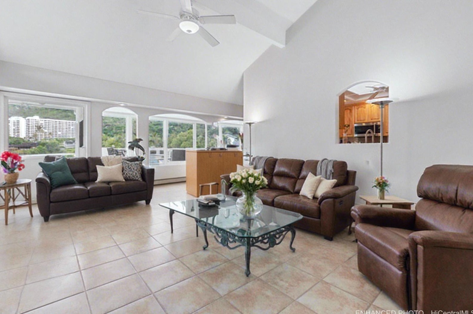 243 Ainahou St, Honolulu HI  96825-1512 exterior