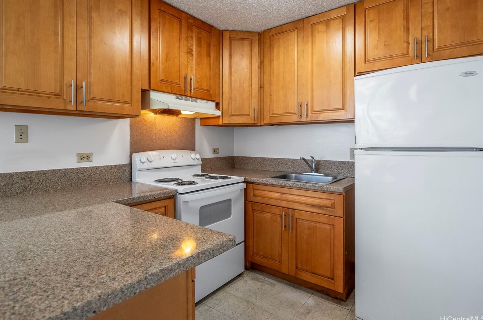 3052 Ala Ilima St, Honolulu, HI 96818-2783