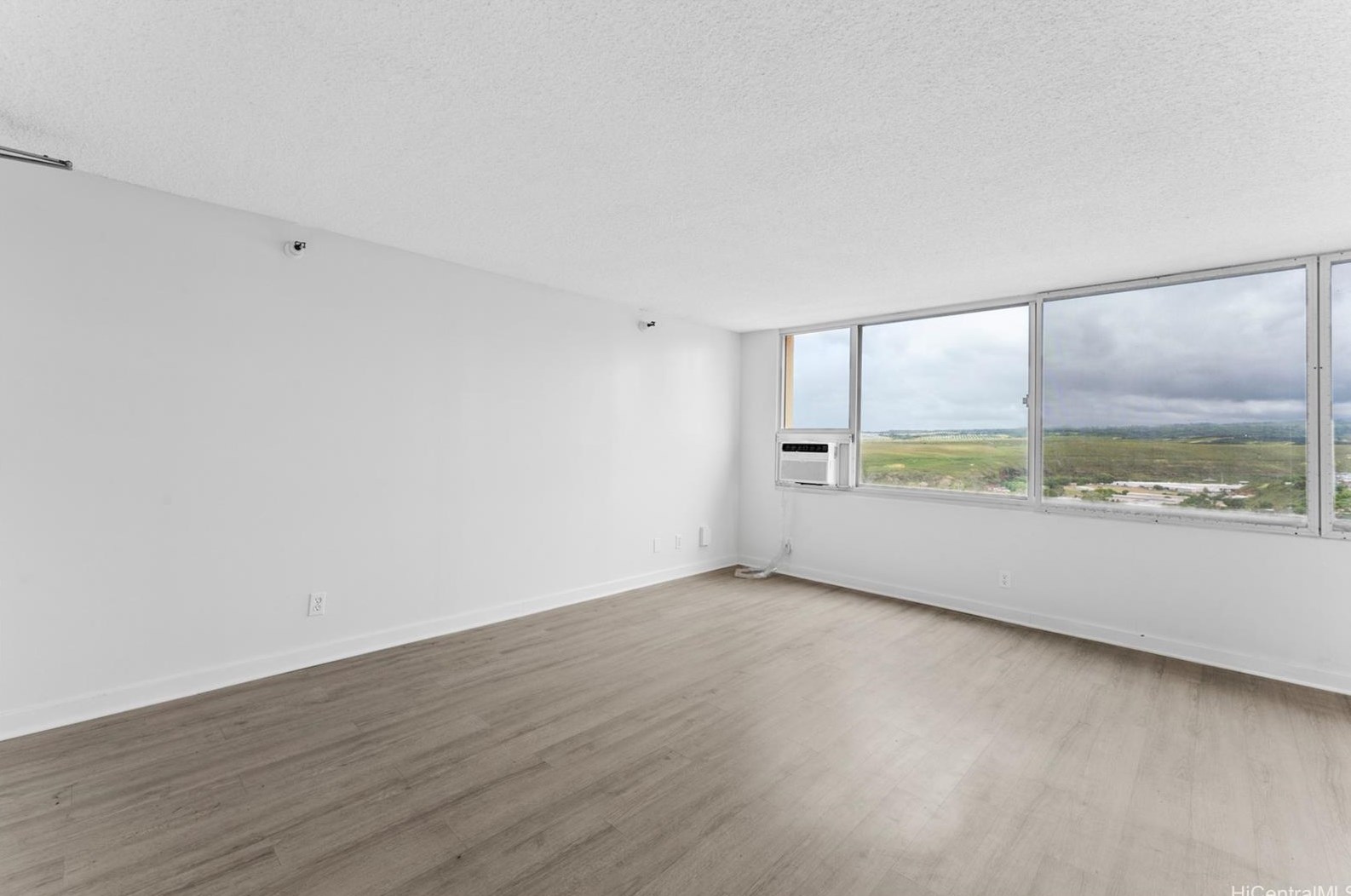 1060 Kamehameha Hwy #2906b, Pearl City, HI 96782