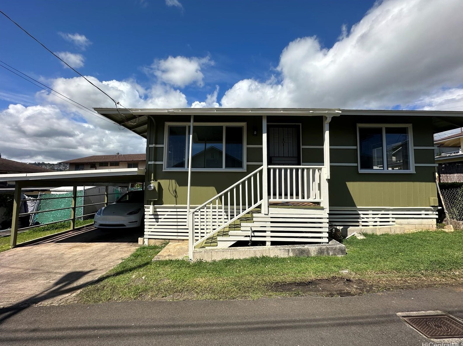 1766 Lusitana St, Honolulu HI  96813-1657 exterior