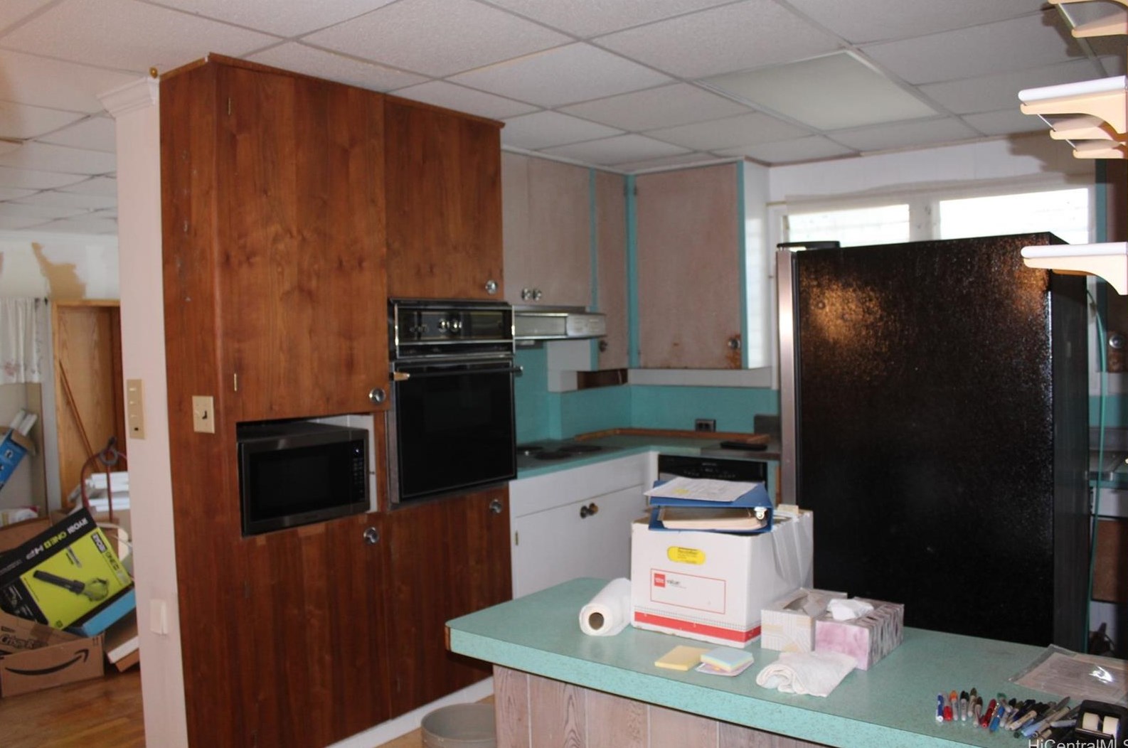 935 Hoomoana St, Pearl City, HI 96782