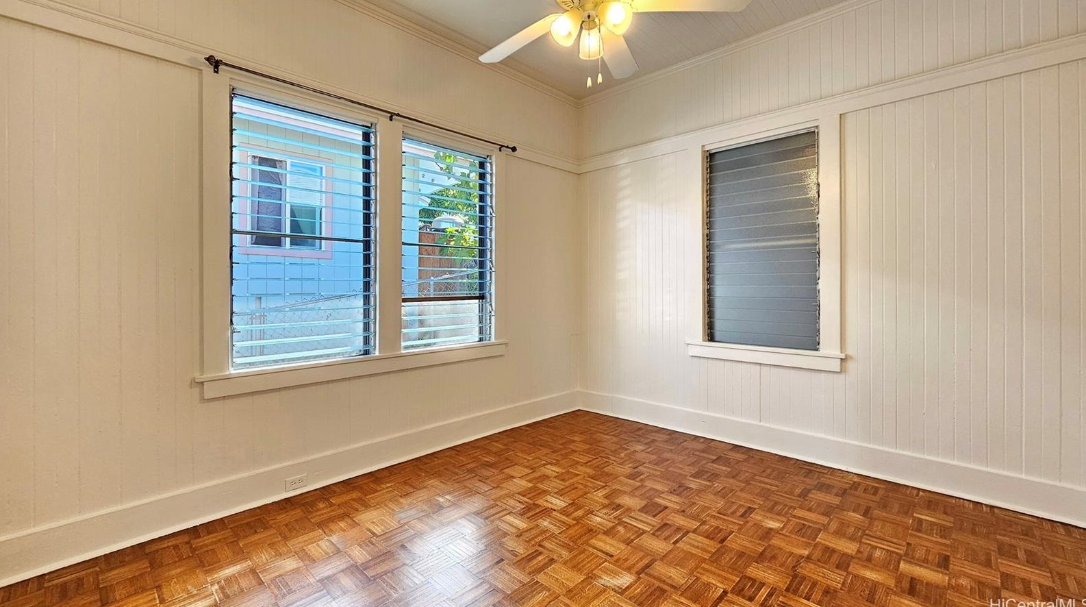 1647 Lusitana St, Honolulu HI 96813-6627 exterior