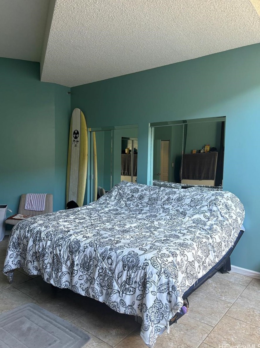 1088 Bishop St, Honolulu HI  96813-3113 exterior