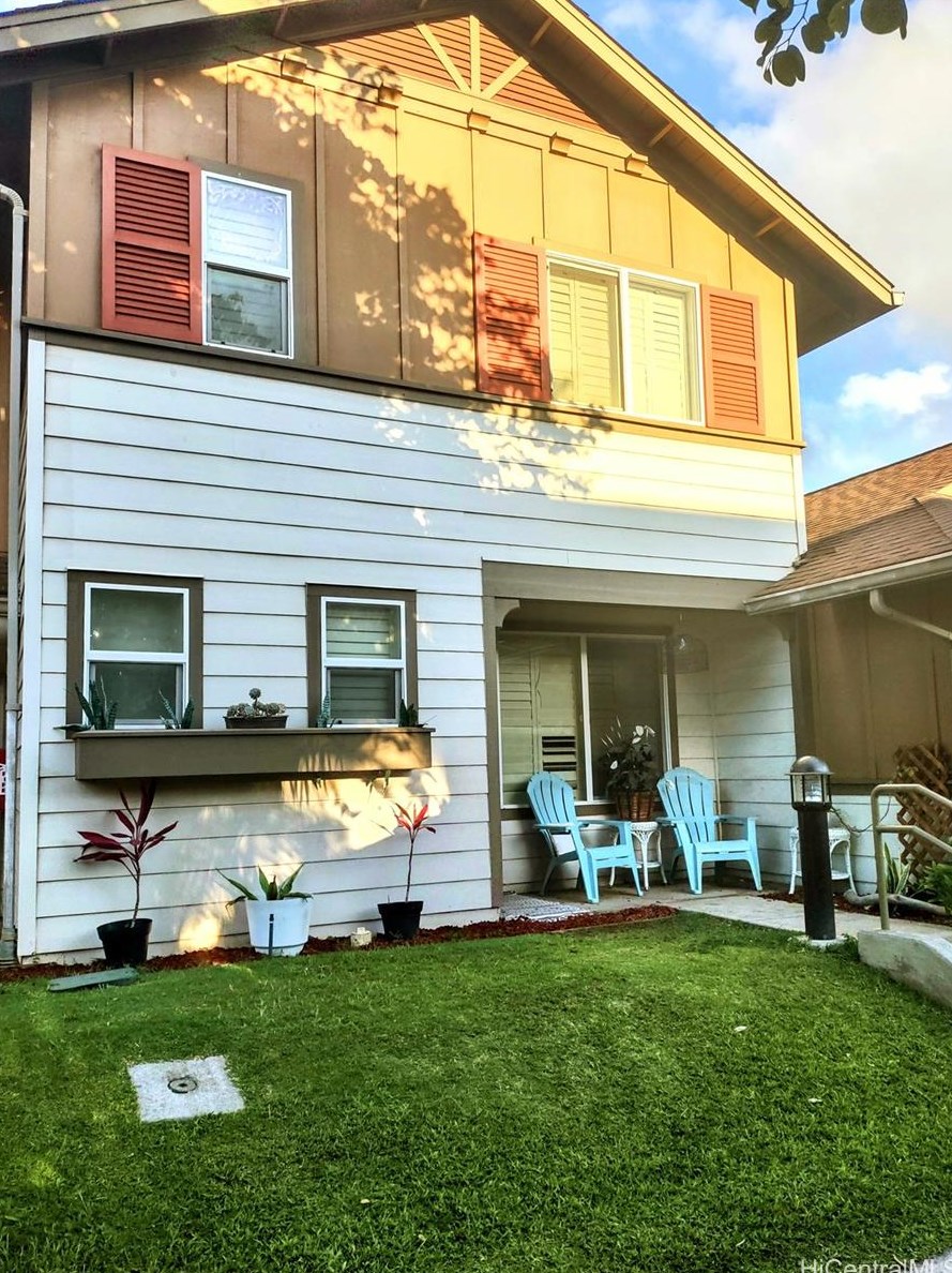 656 Meakanu Ln #1605, Wailuku, HI 96793