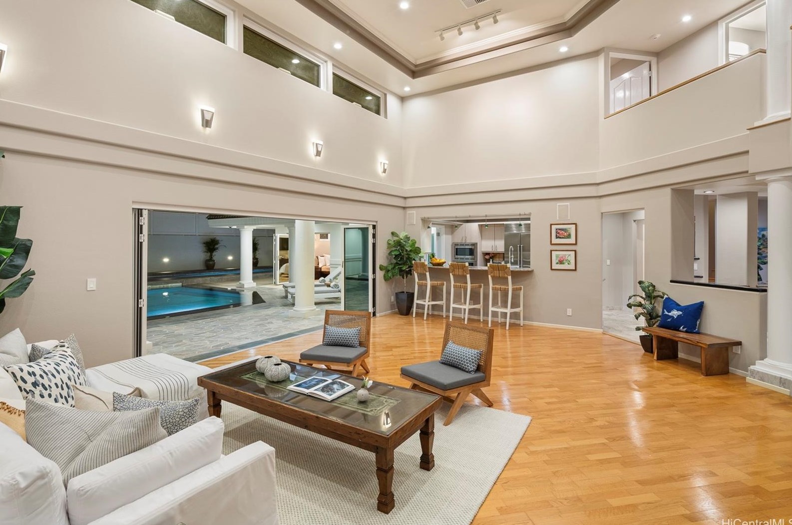 4346 Kahala Ave, Honolulu HI  96816-4856 exterior