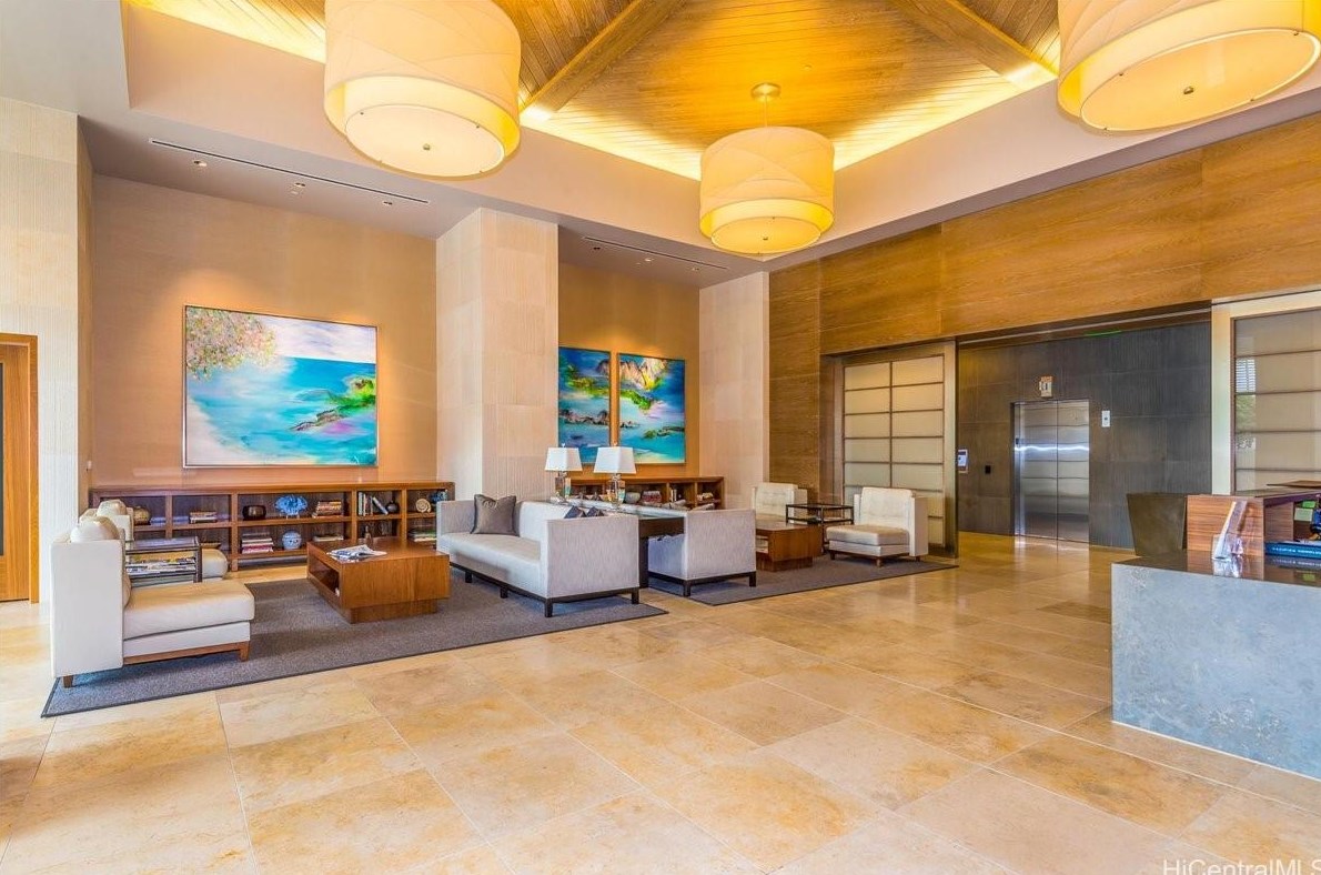 1009 Kapiolani Blvd, Honolulu HI  96814-2103 exterior