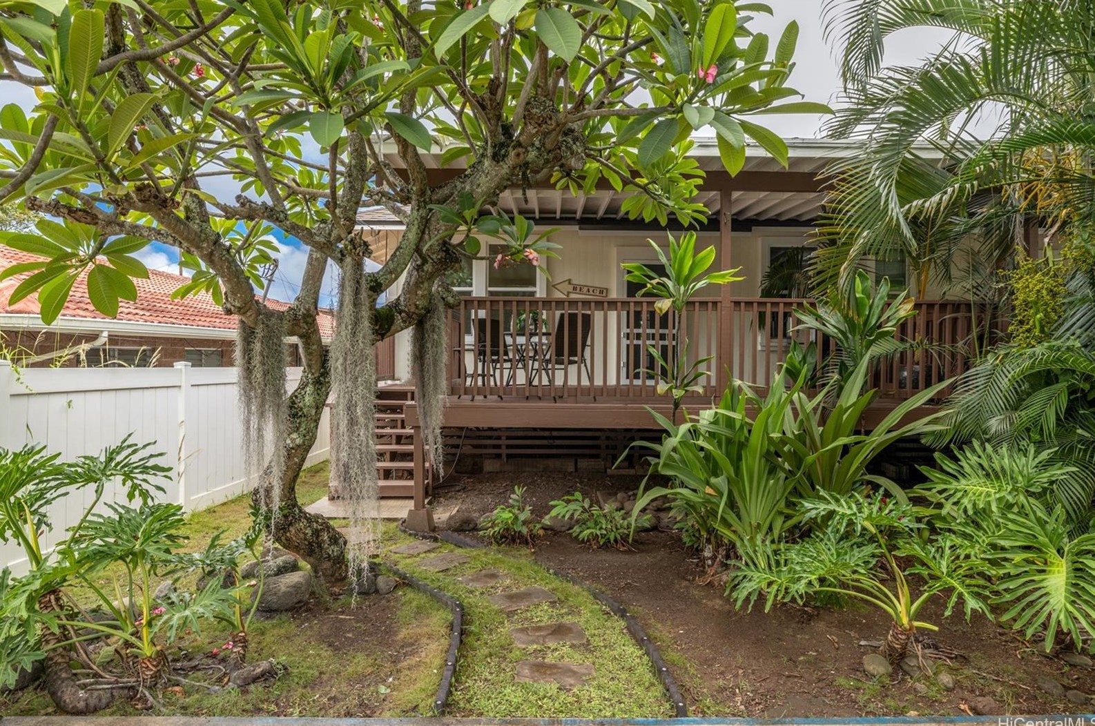 54-249 Anoilei Pl. #a, Hauula, HI 96717