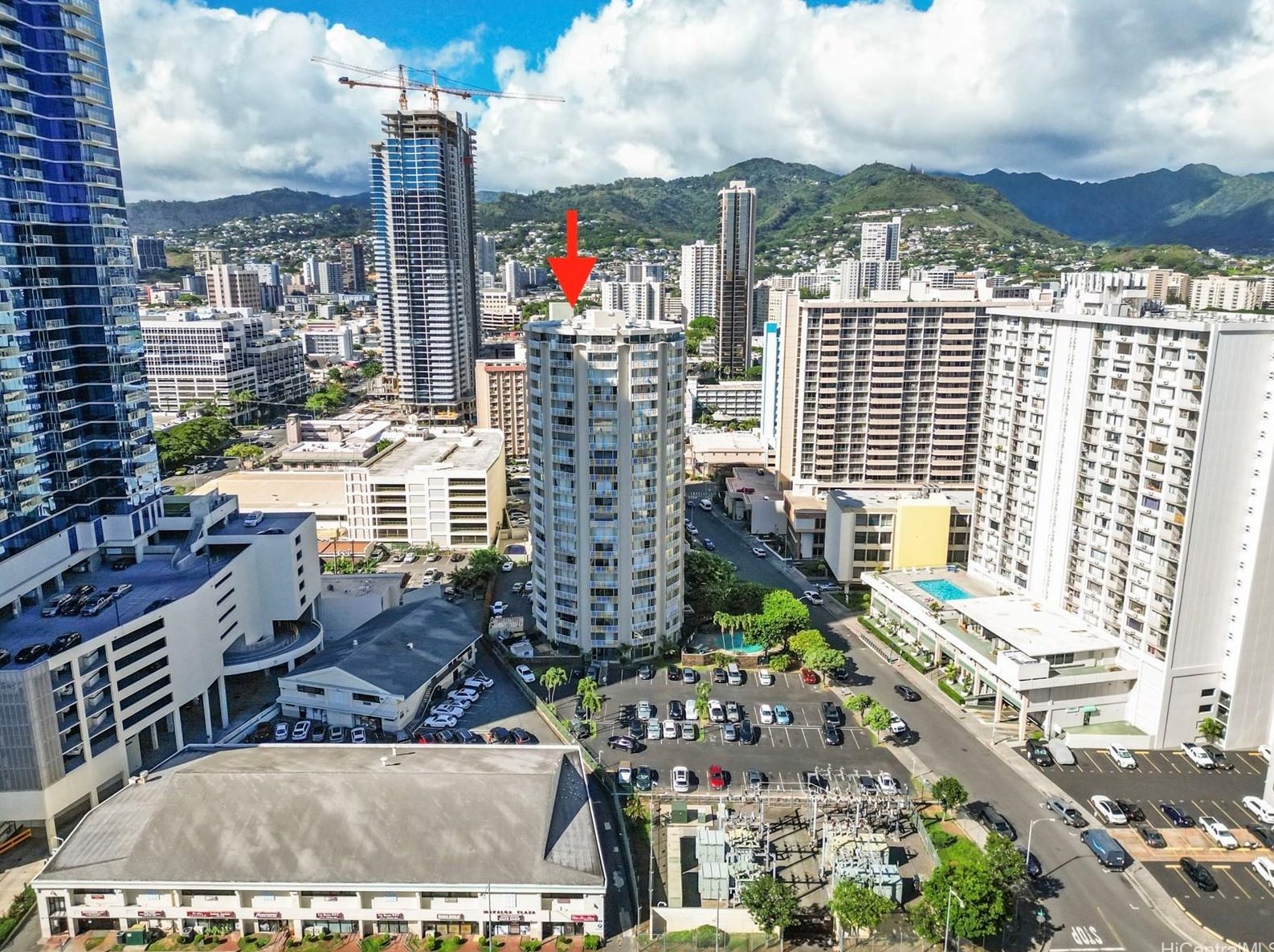 750 Amana St, Honolulu HI  96814-5025 exterior