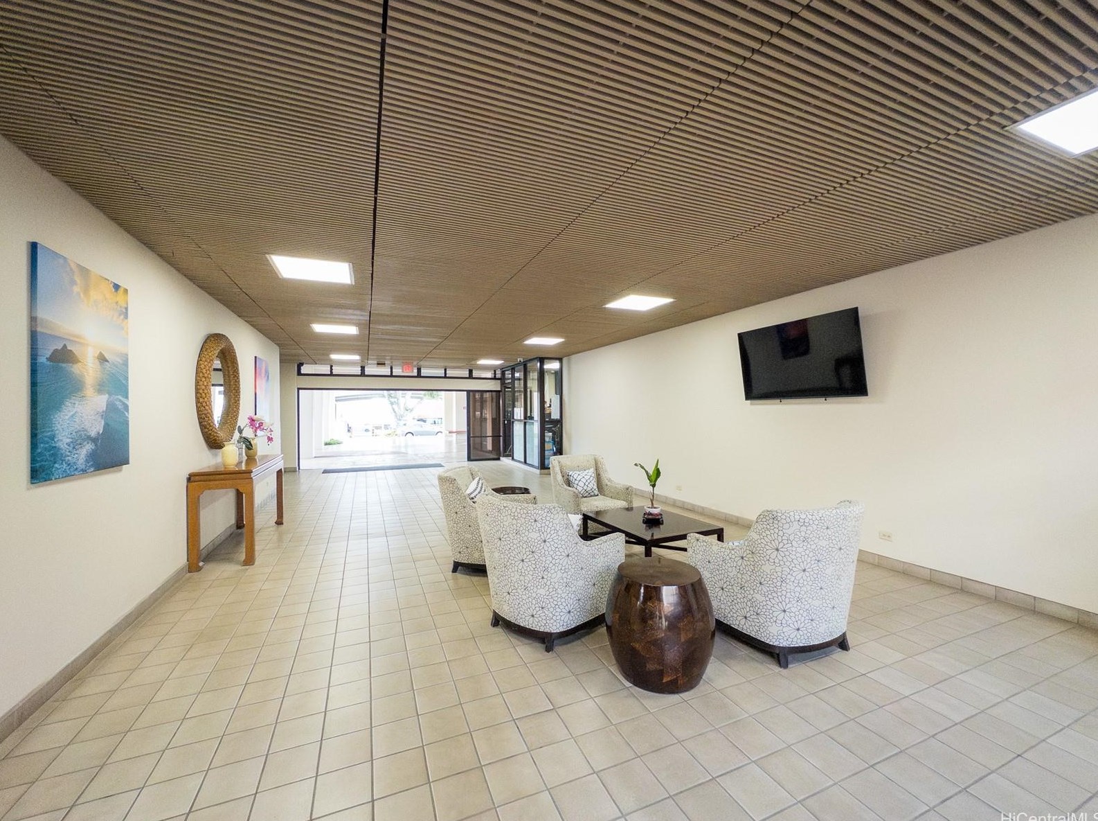 4300 Waialae Ave, Honolulu HI  96816-5735 exterior