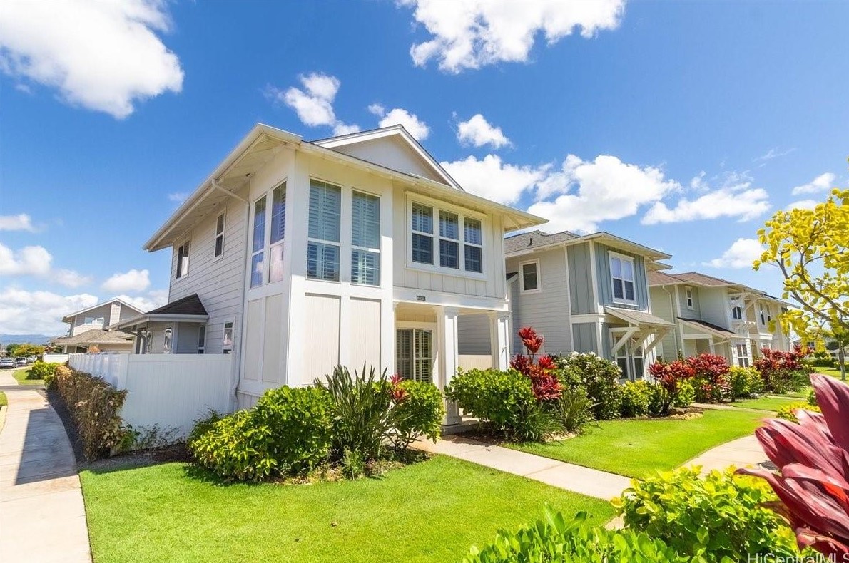 911255 Kaikohola St, Ewa Beach, HI 96706