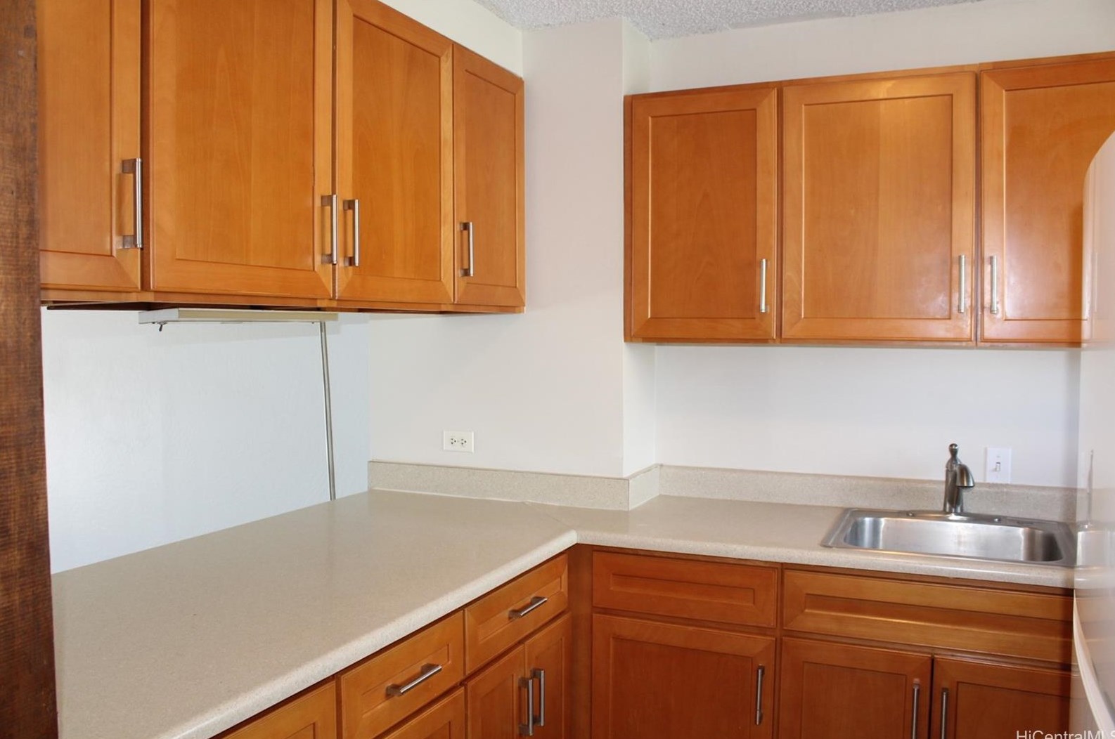 99-060 Kauhale St, Aiea, HI