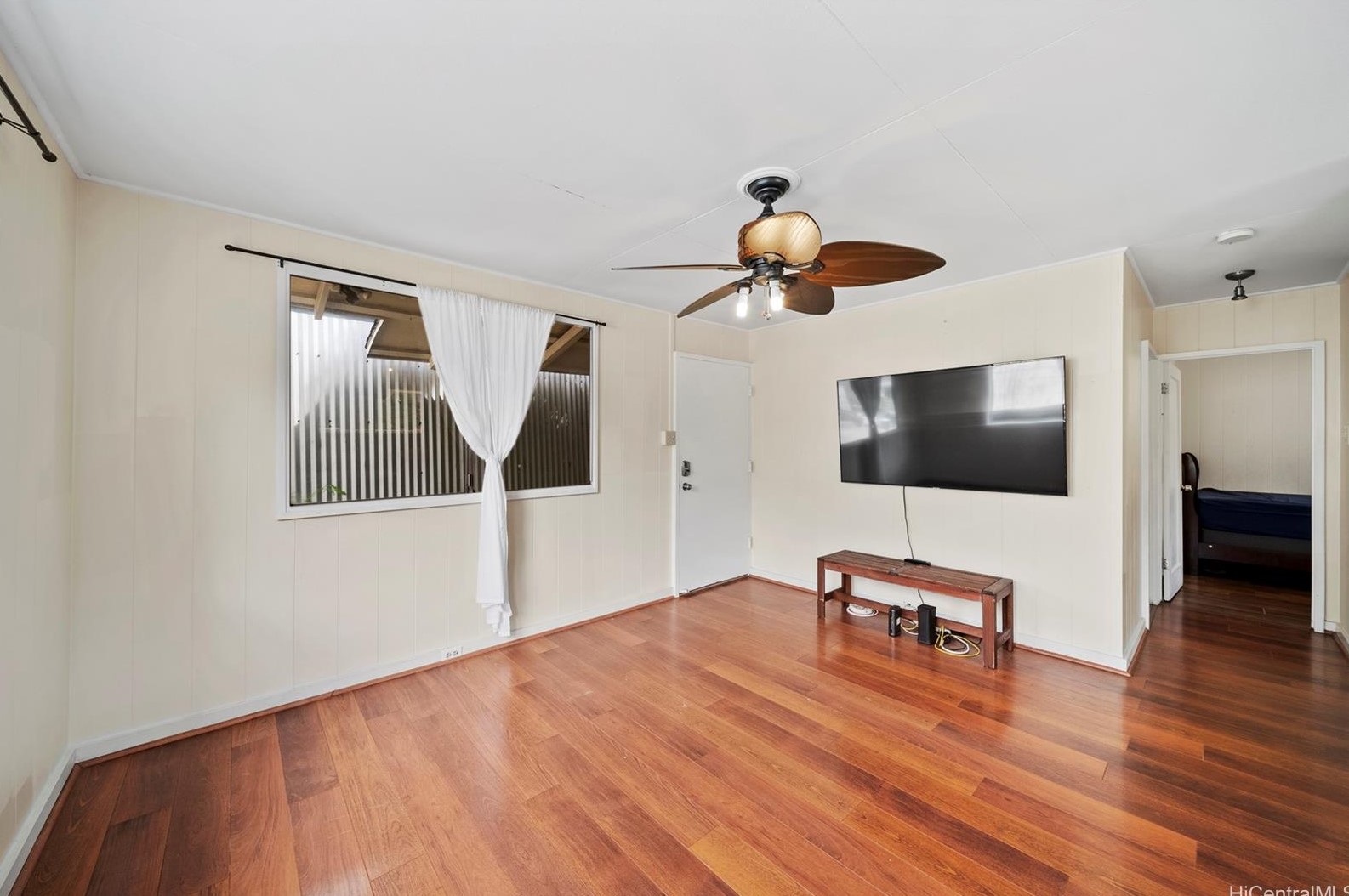 2115 10th Ave, Honolulu HI 96816-3091 exterior