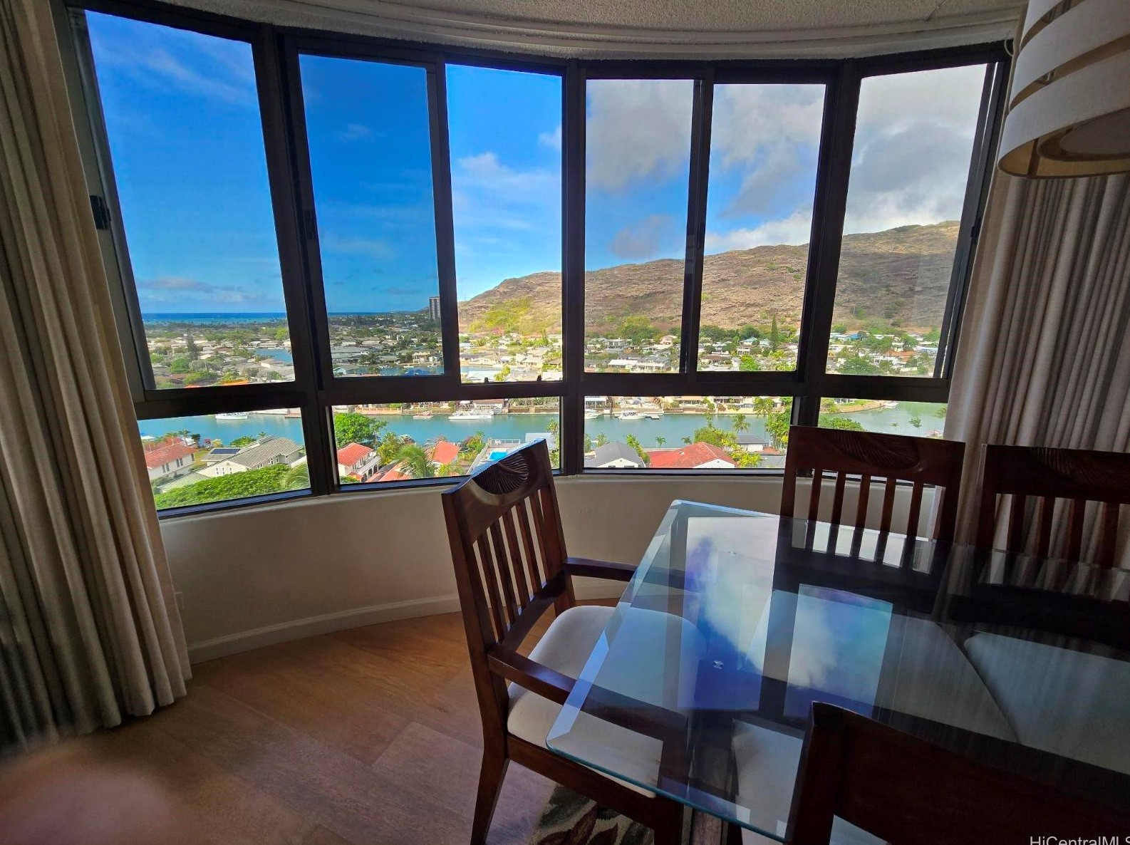 6770 Hawaii Kai Dr, Honolulu HI  96825-1567 exterior