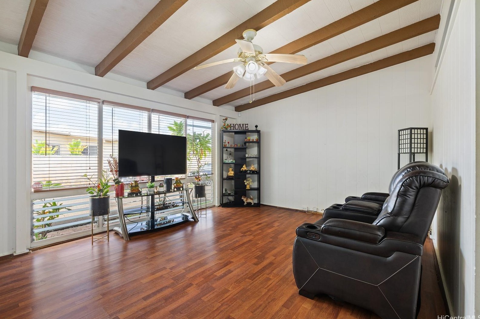 1448 Akiikii Pl, Kailua, HI 96734-4241