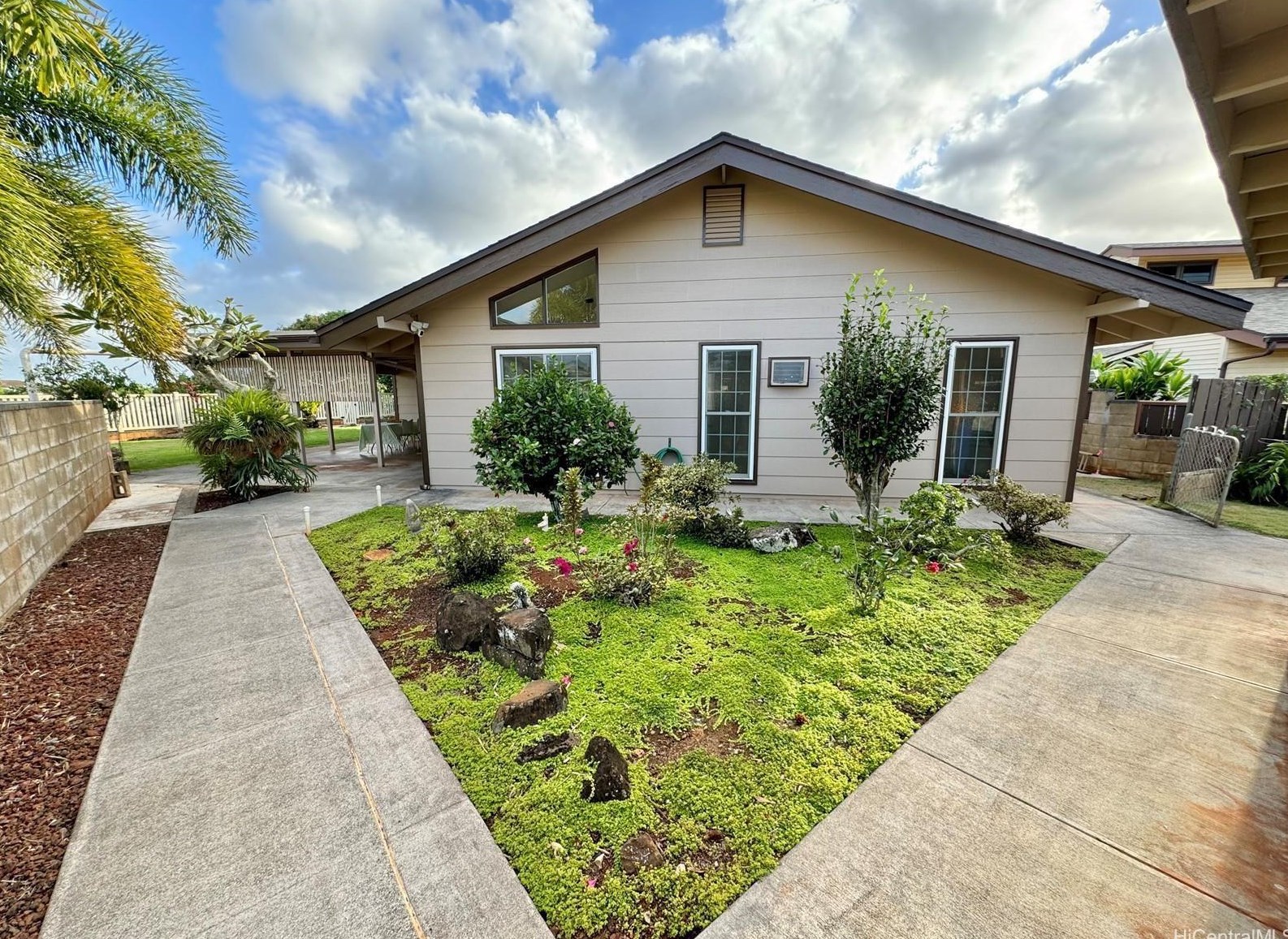 94474 Hokuili St, Mililani, HI 96789-2305