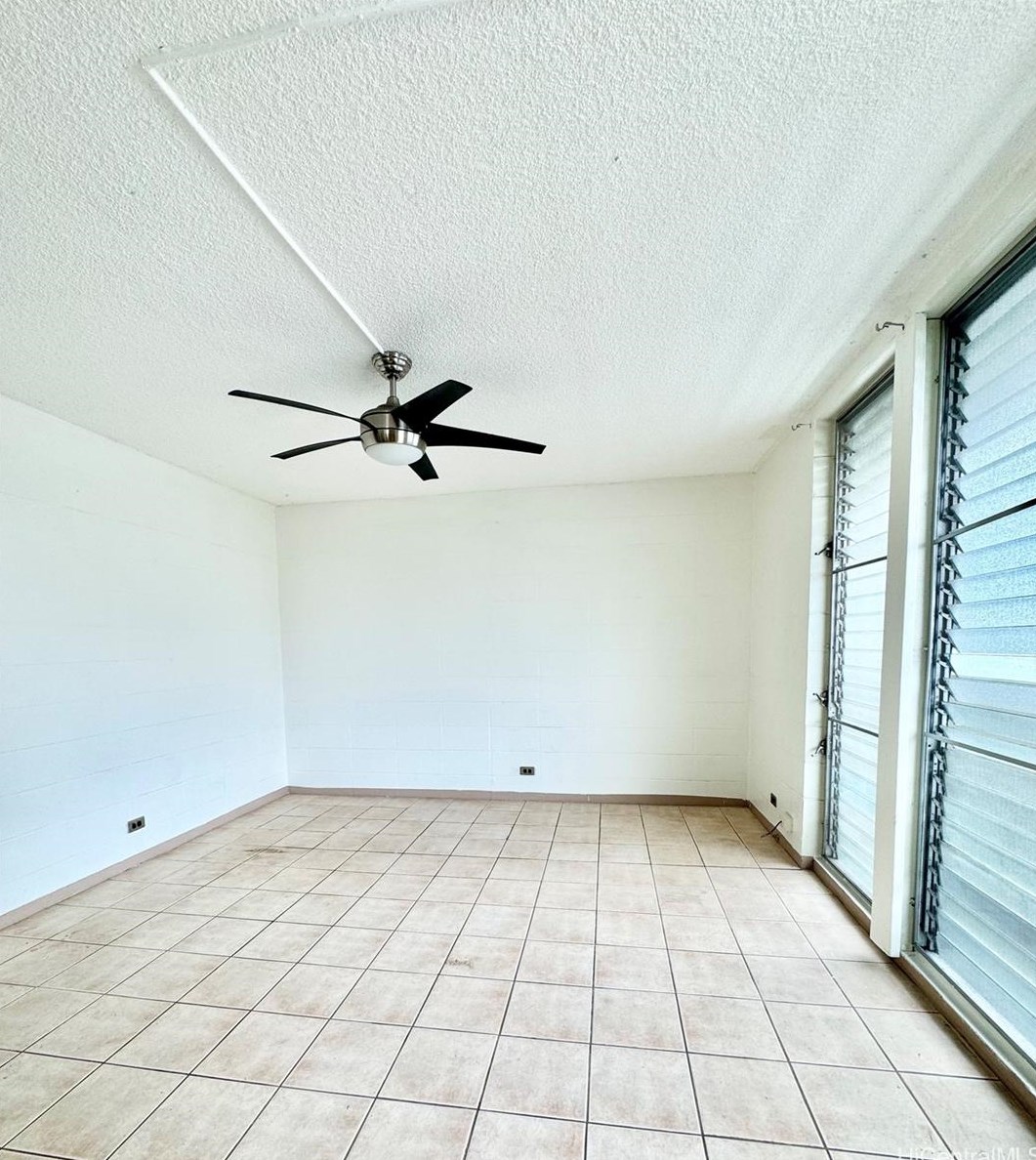 747 Kinau St, Honolulu, HI 96813-2552