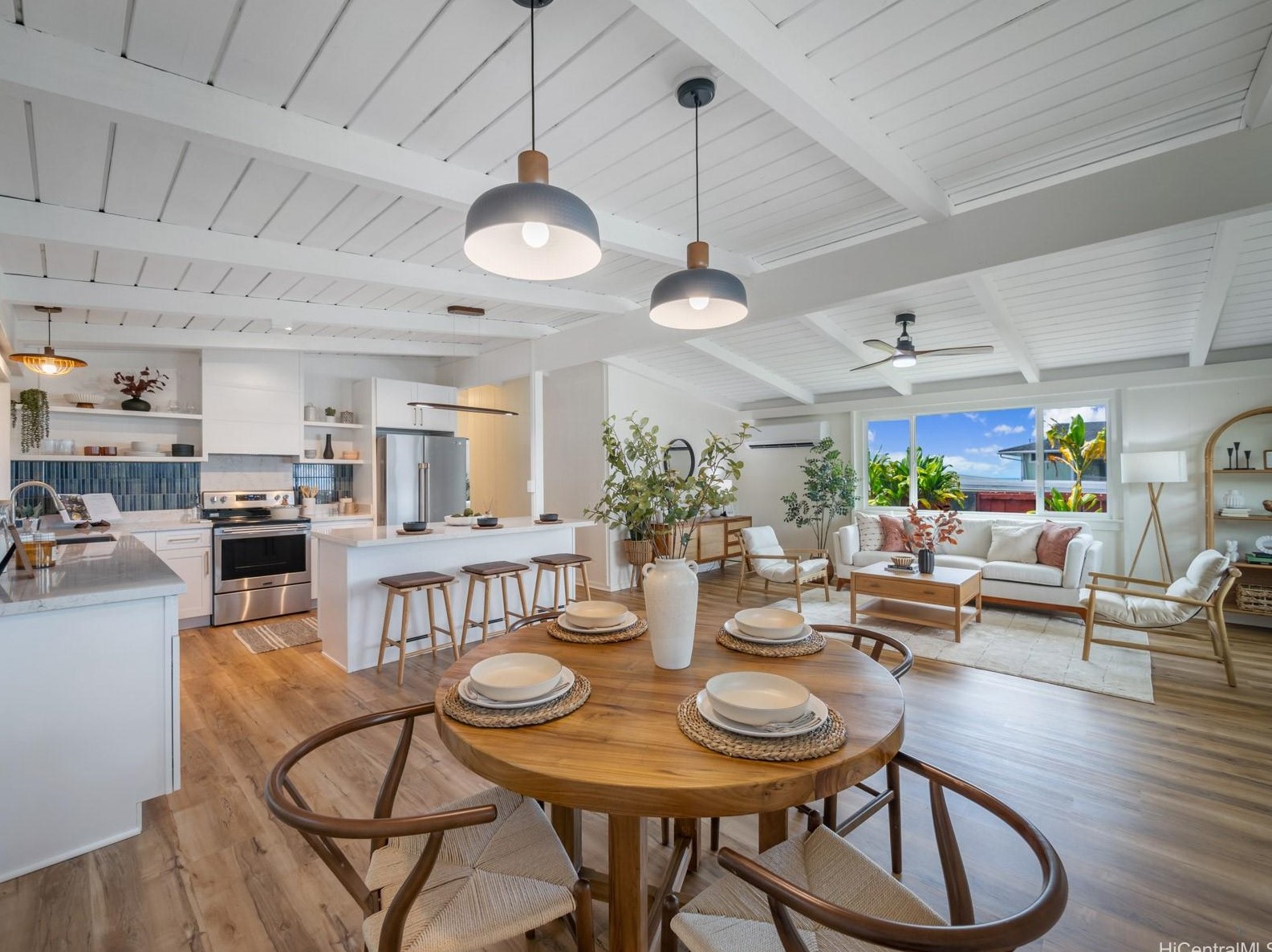 2283 Aumakua St, Pearl City, HI 96782